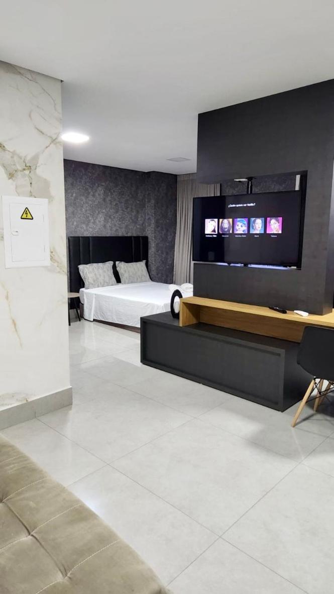 Deluxe Apartment photo 3