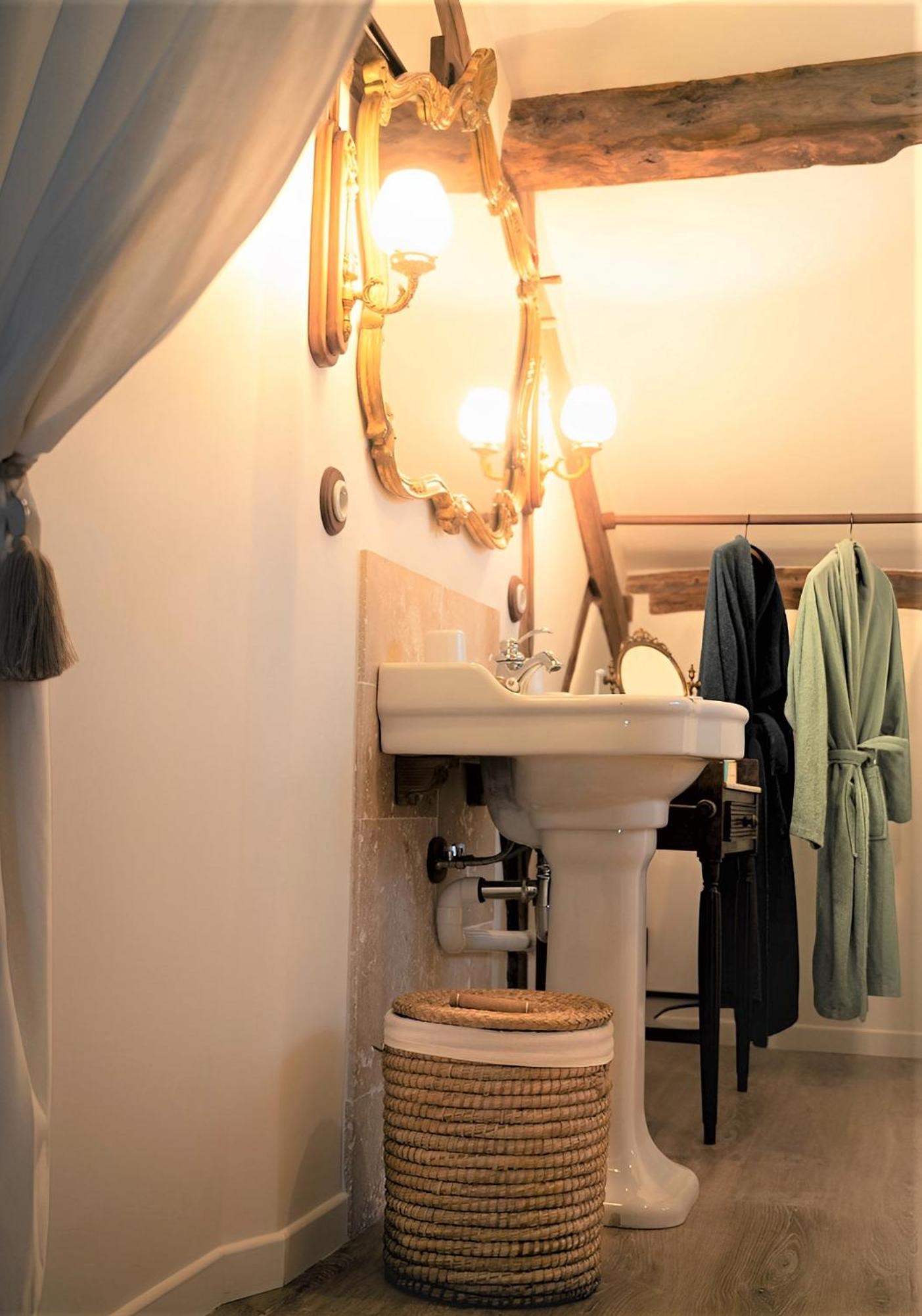 Superior Queen Room photo 1