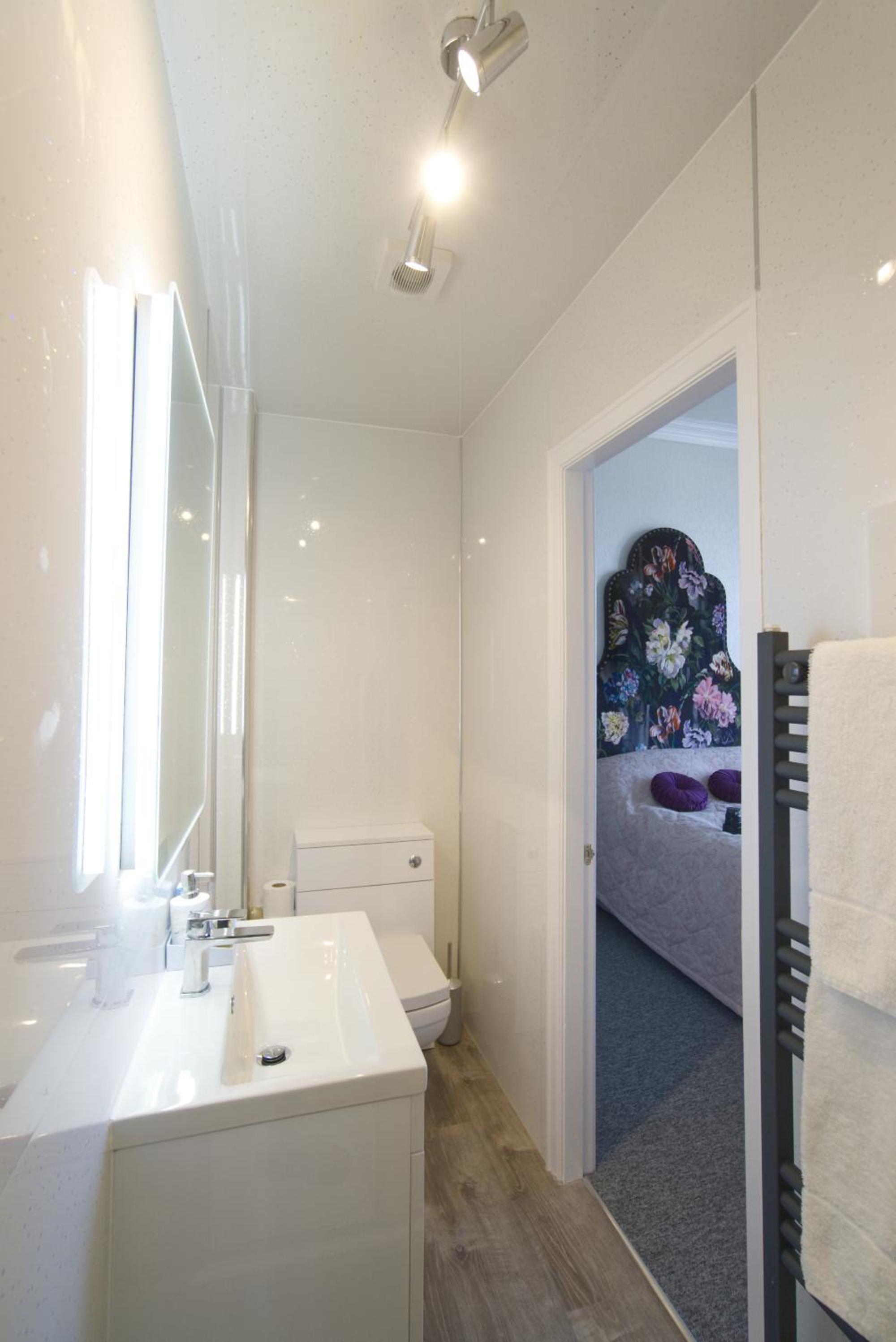Deluxe King room with Sea View photo 3