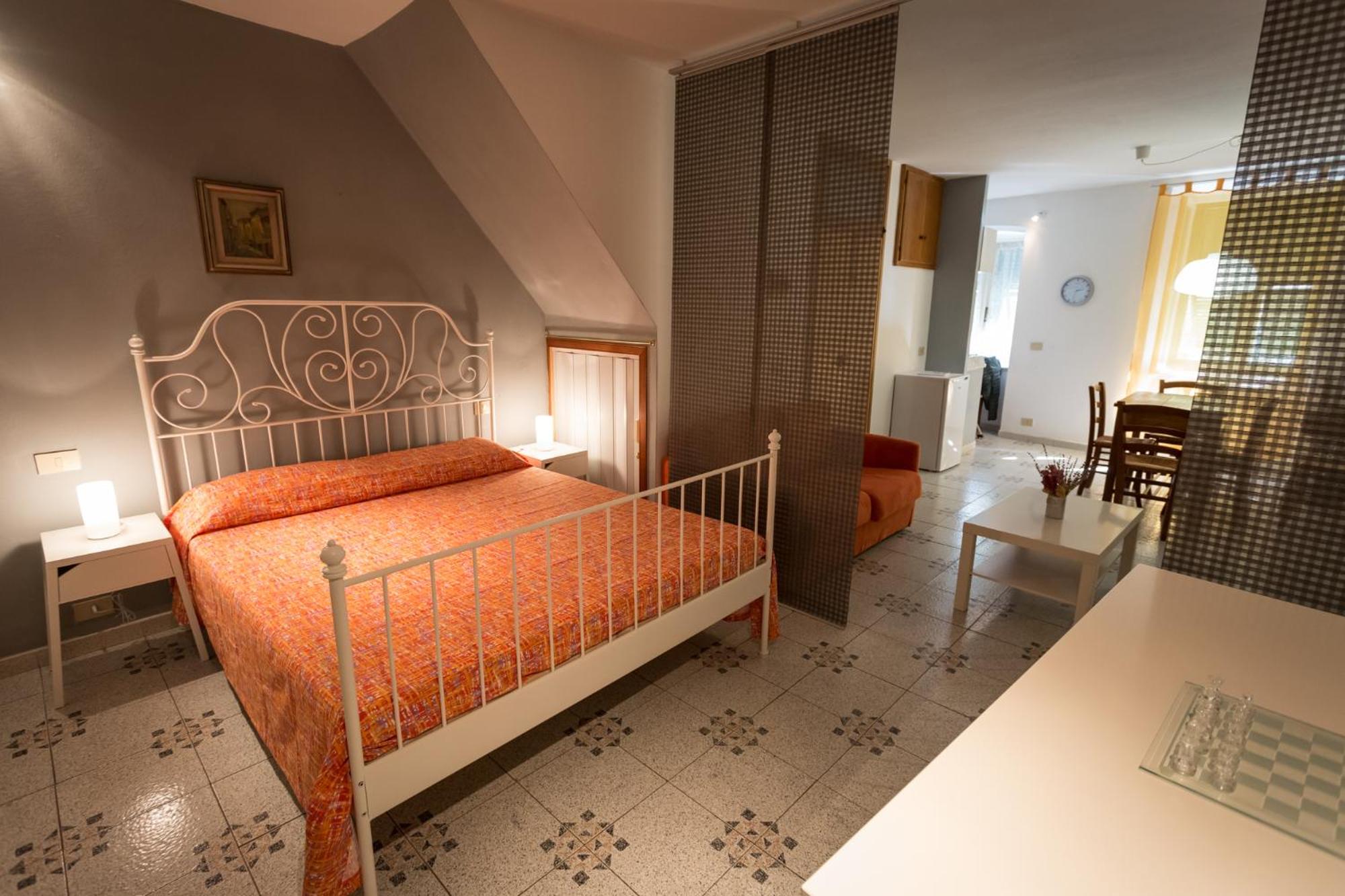 Apartment - Photo 2