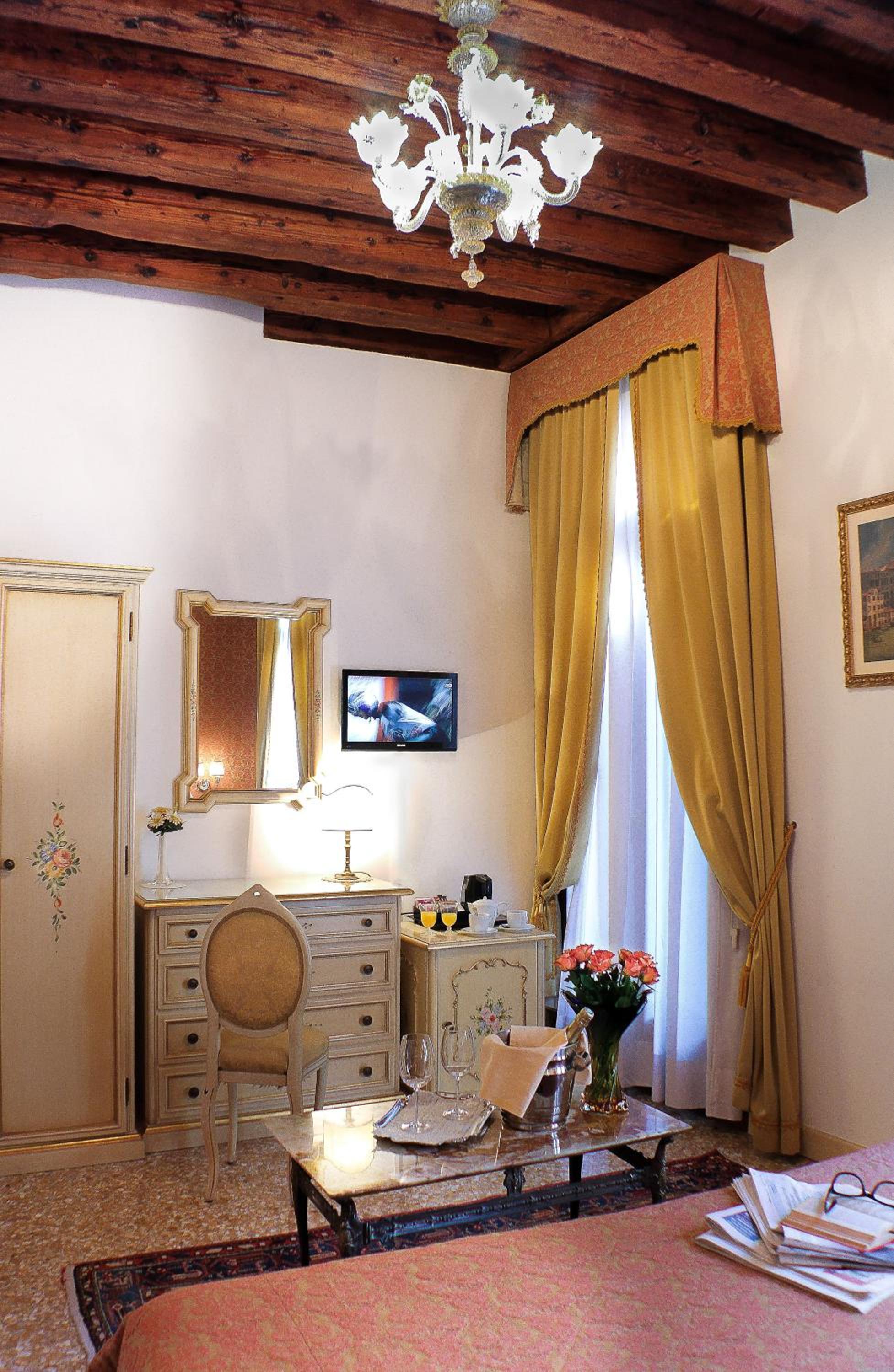 Superior Double Room photo 3
