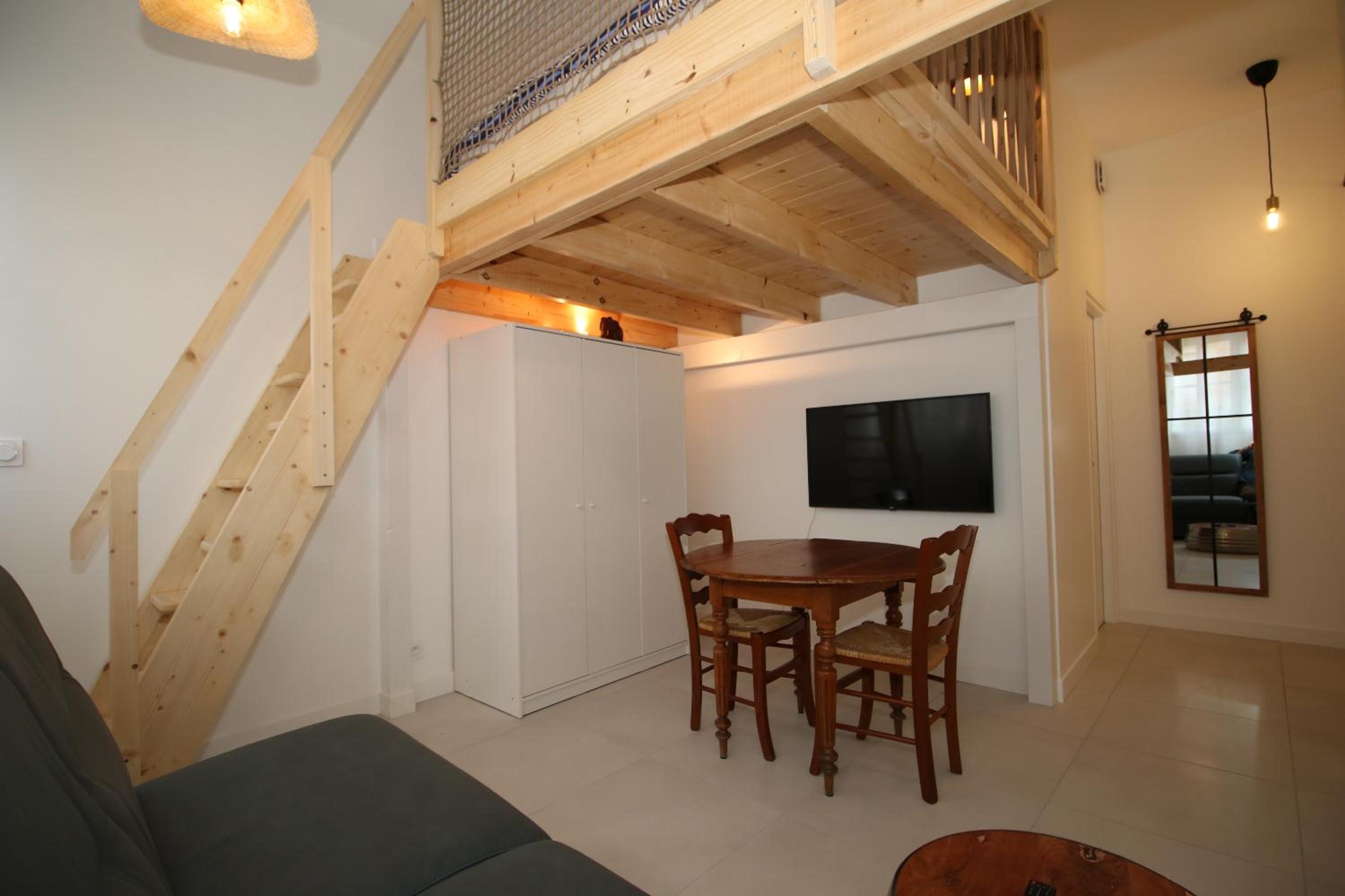  Small - Loft photo 1