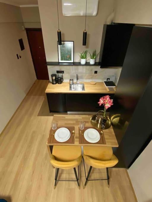 One-Bedroom Apartment photo 3