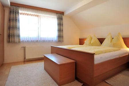 Studio Apartment photo 1