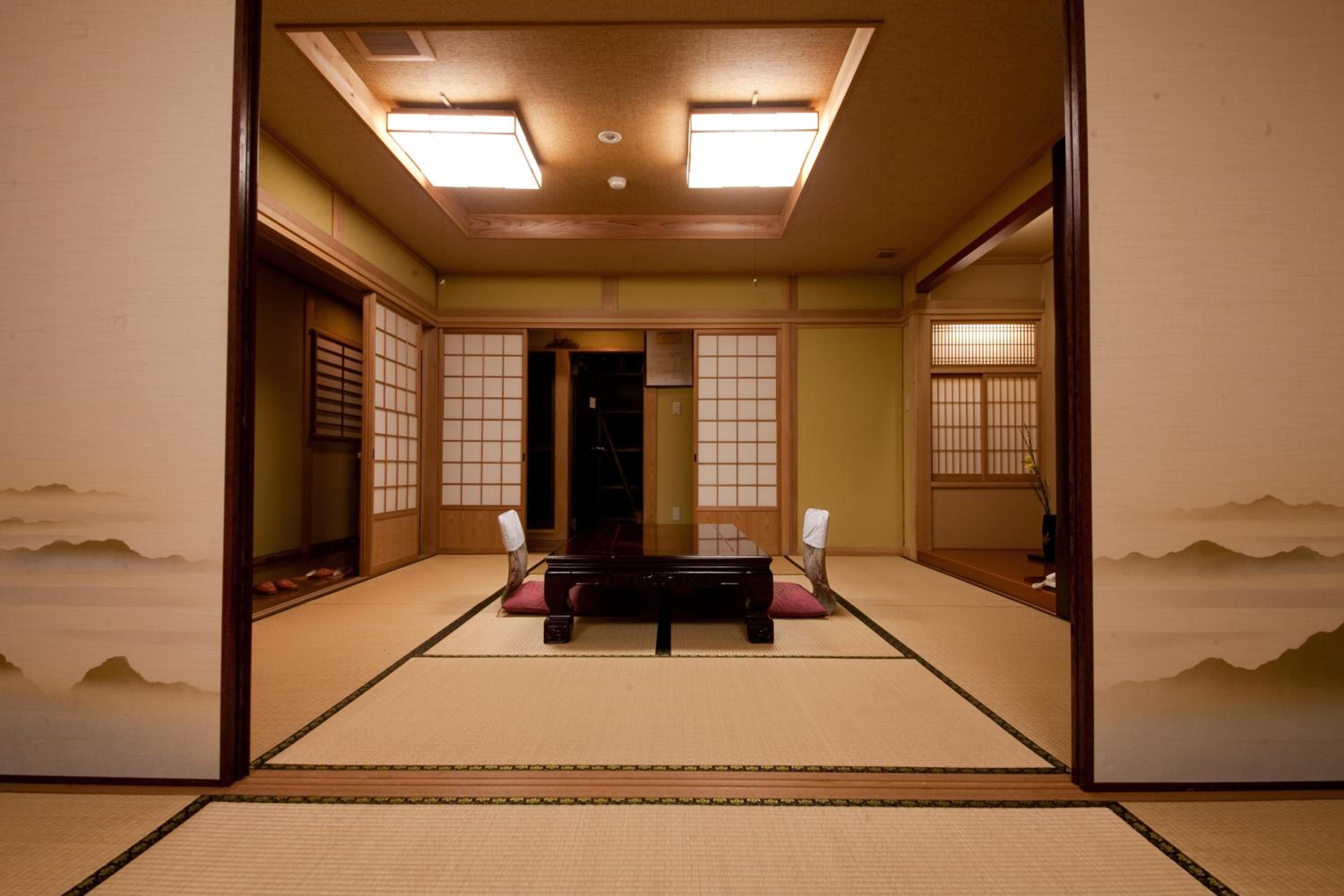 Japanese-Style Deluxe Room with Open-Air Bath photo 2
