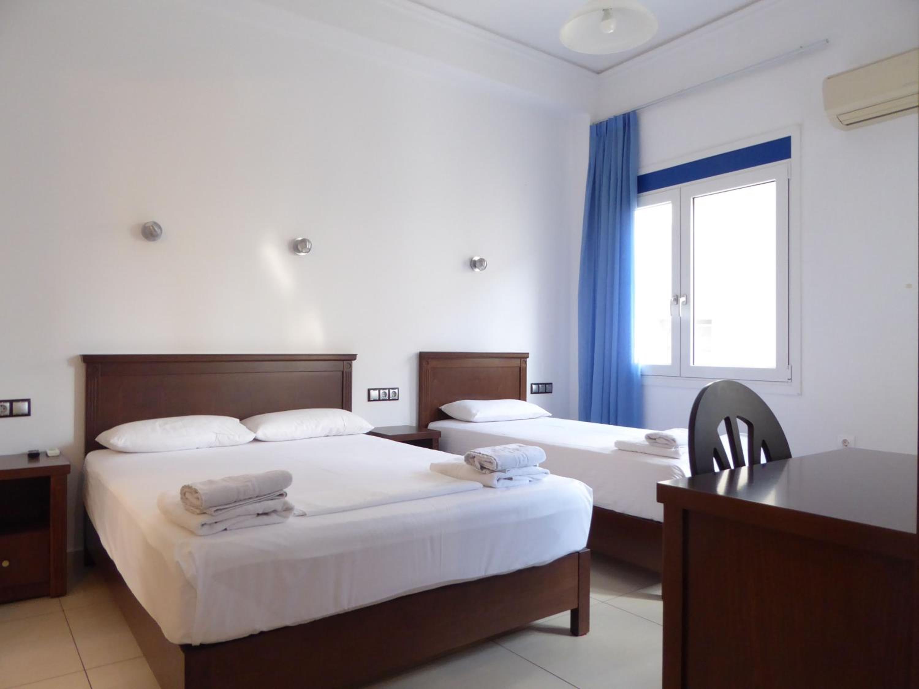 One-Bedroom Apartment - Photo 13