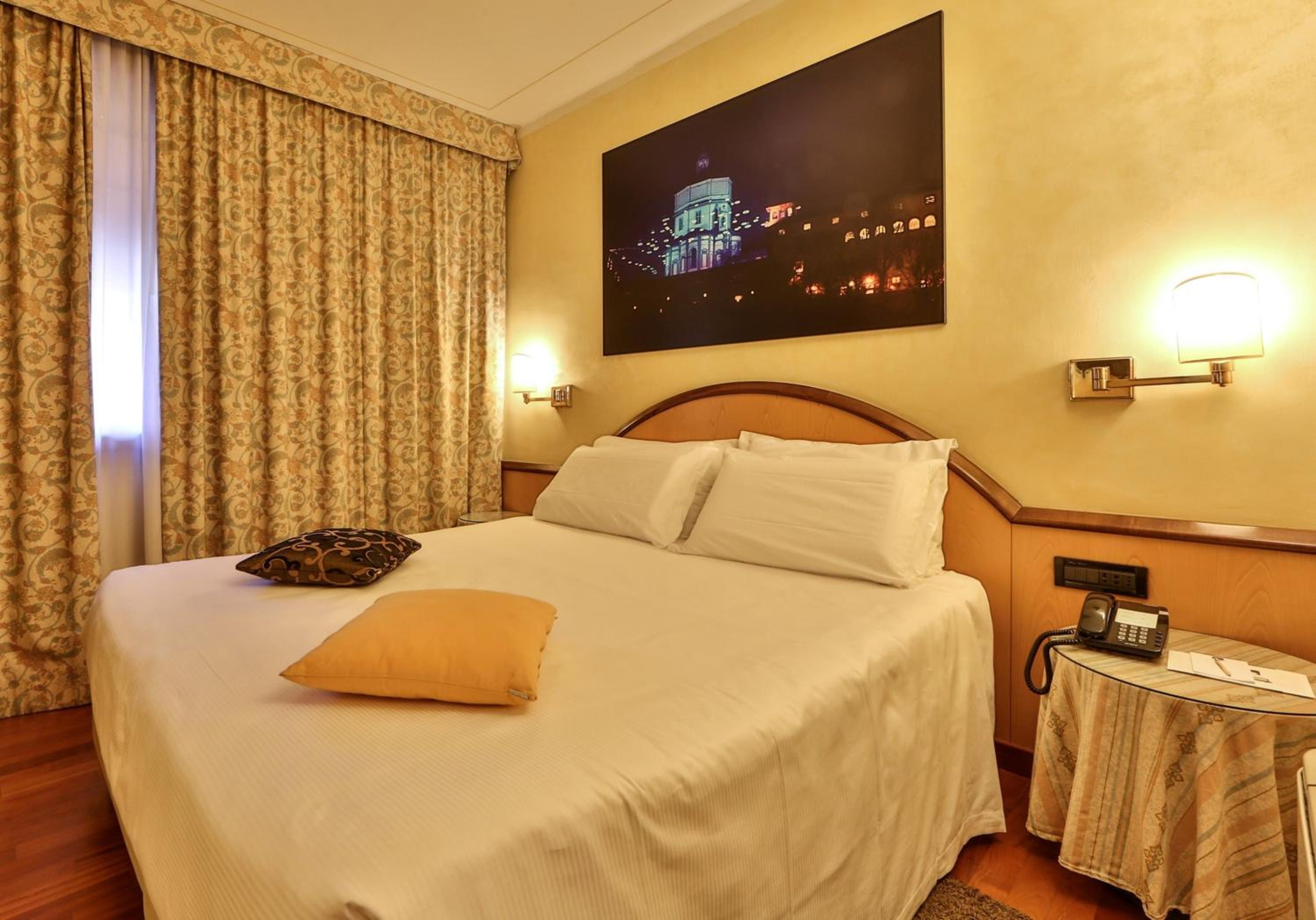 Classic Double Room - Photo 6