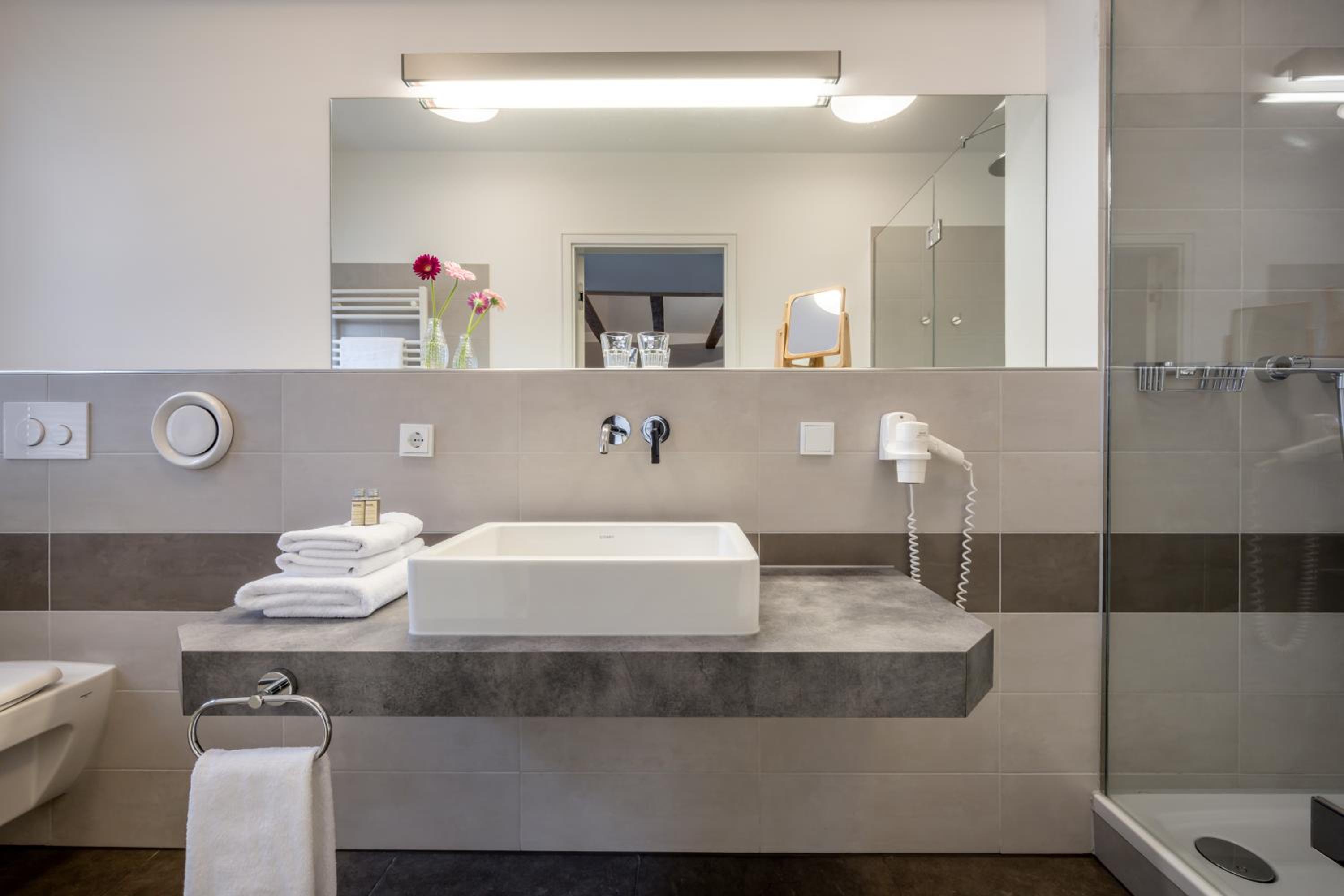 Double Room with Private Bathroom photo 3