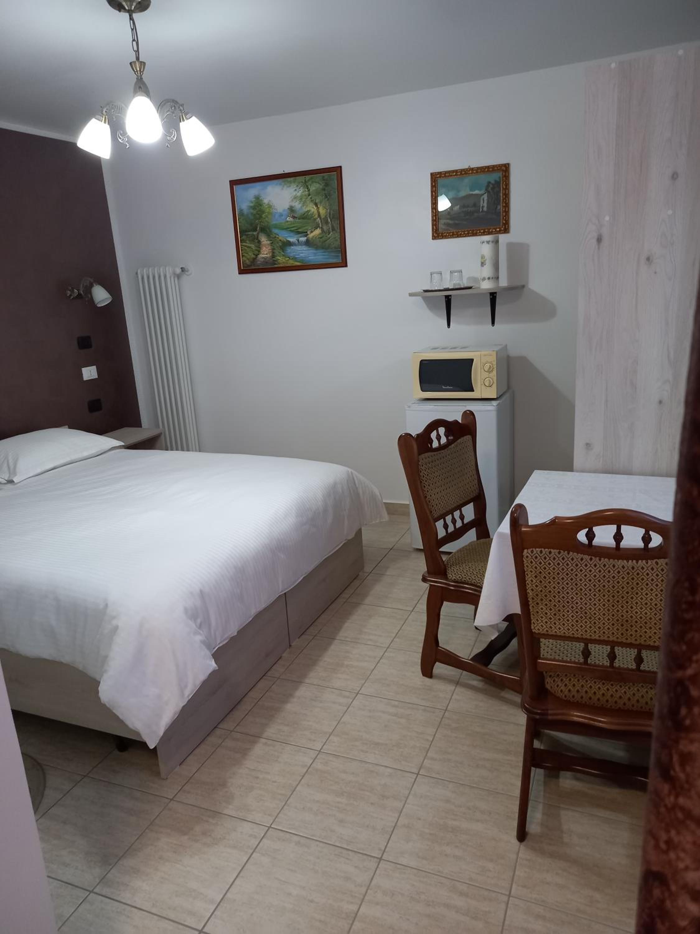 Double Room With Private Bathroom photo 1