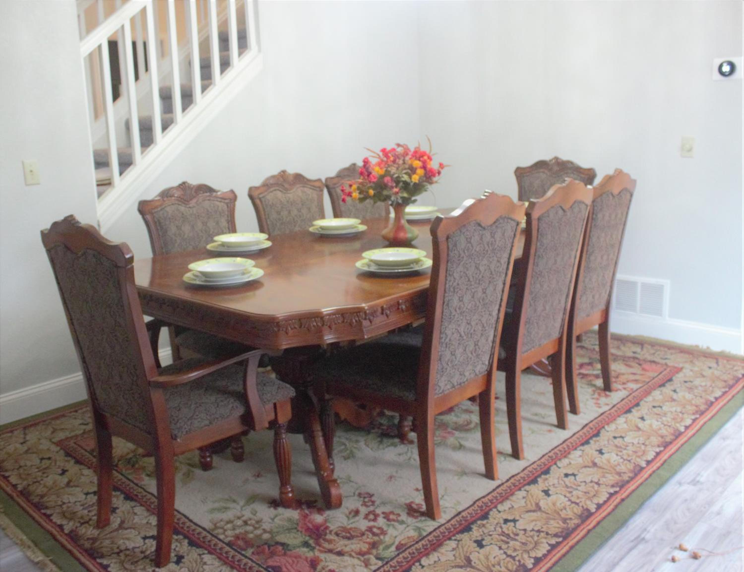 Four-Bedroom House photo 2