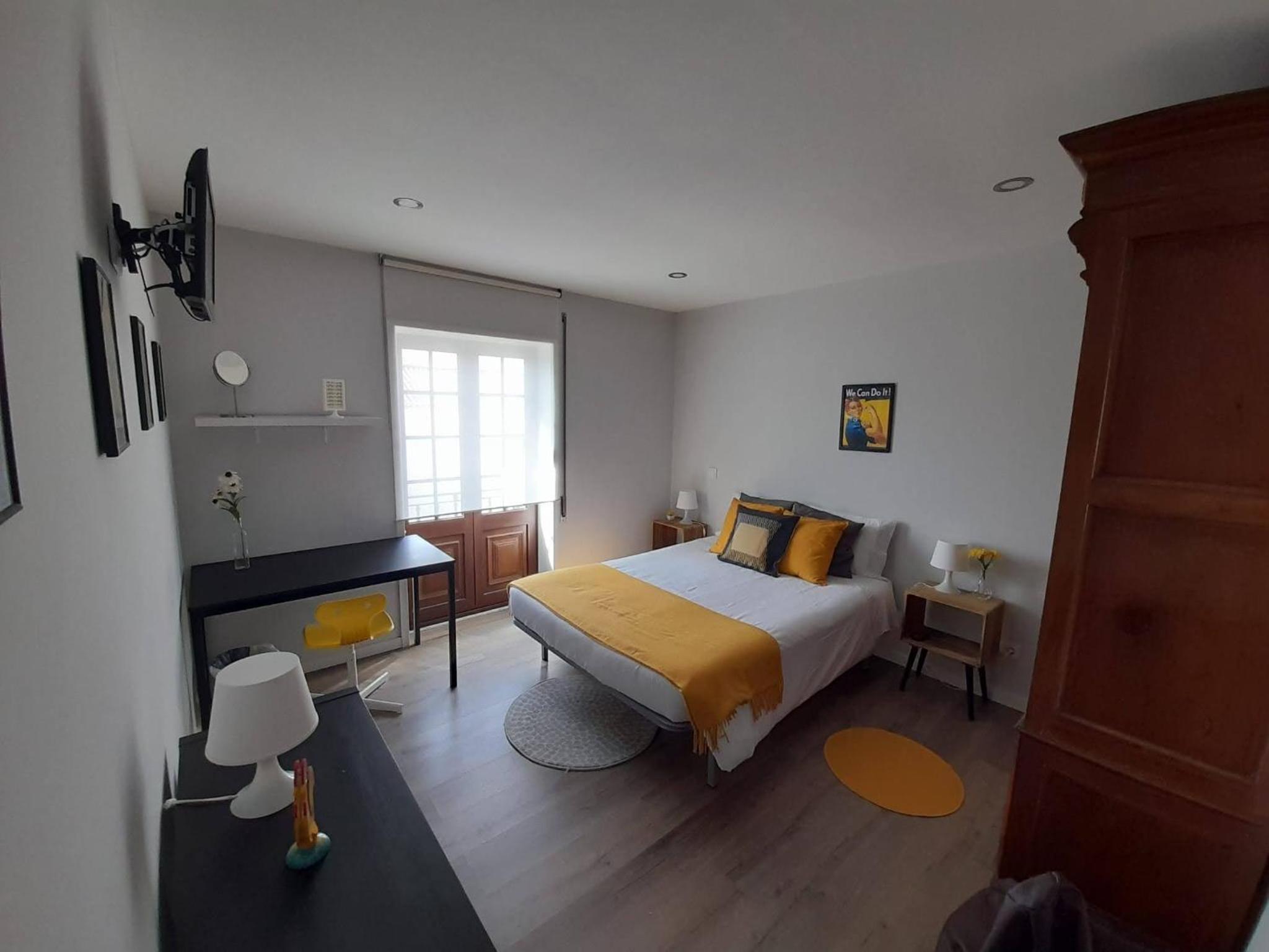 Double Room with Private Bathroom photo 3