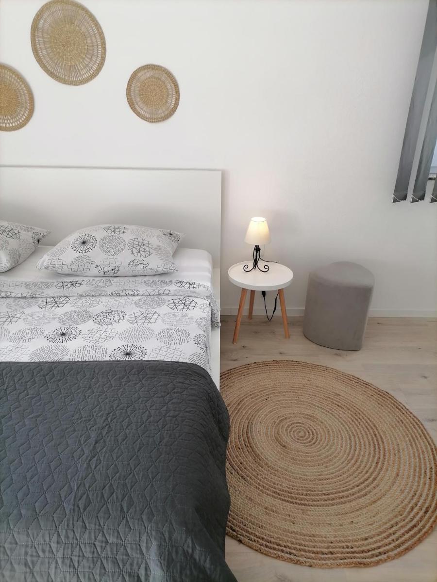 Studio Apartment photo 3