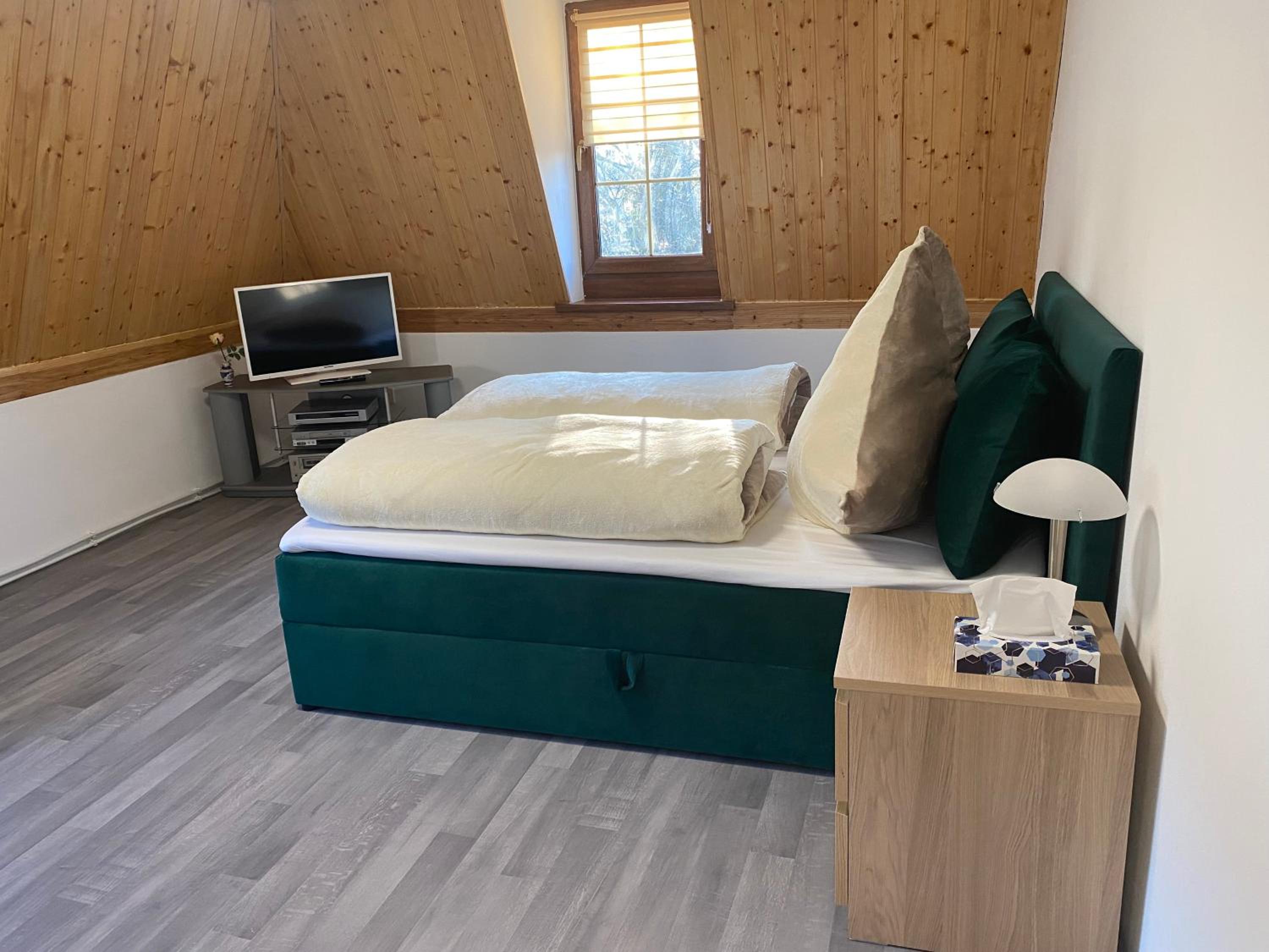 Double Room with Private Bathroom photo 1