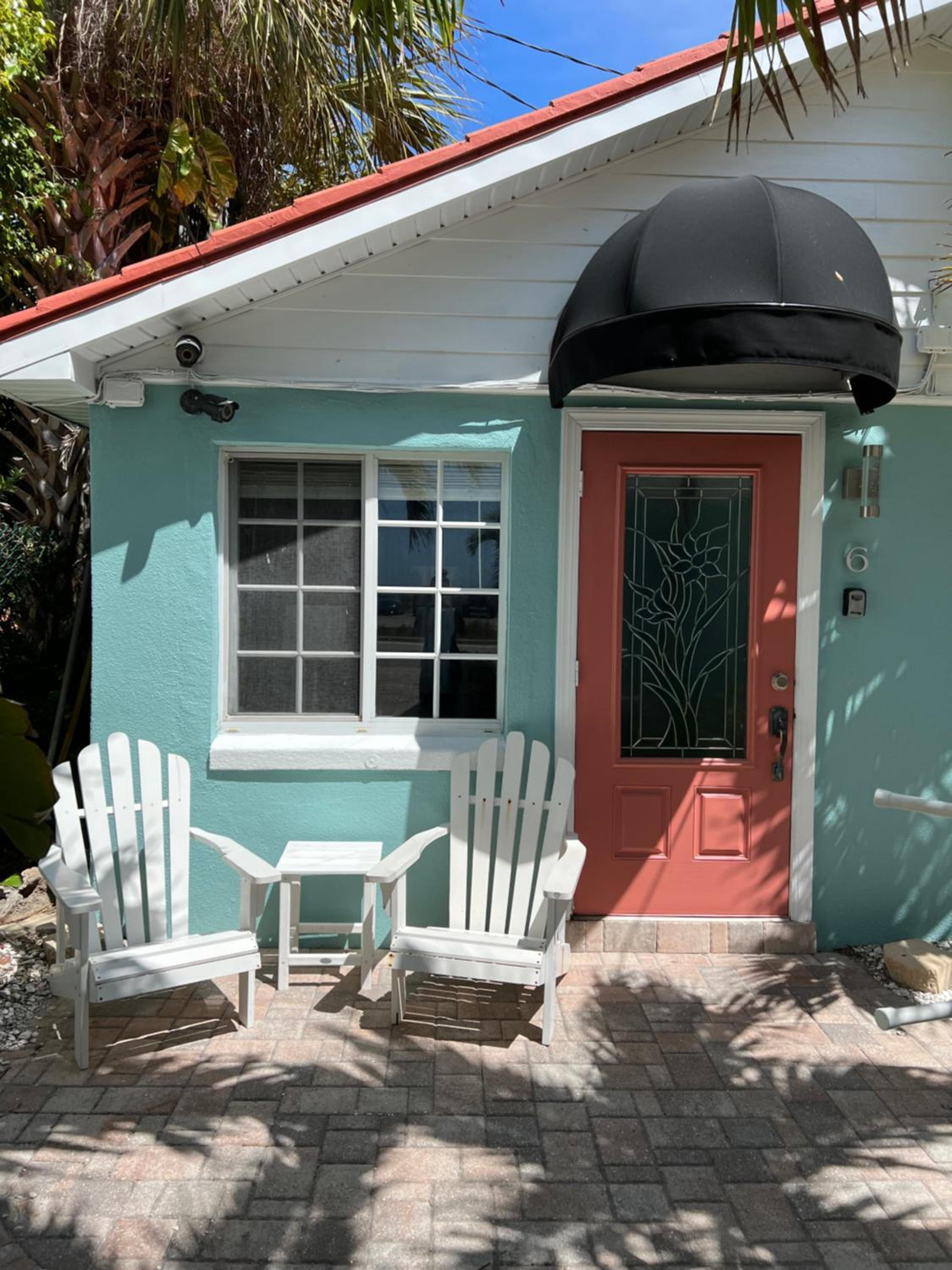 Two-Bedroom House photo 2