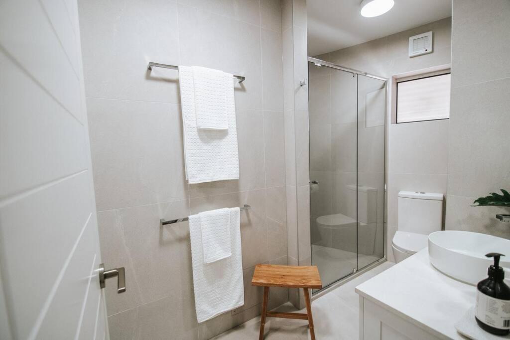 Three-Bedroom House photo 2
