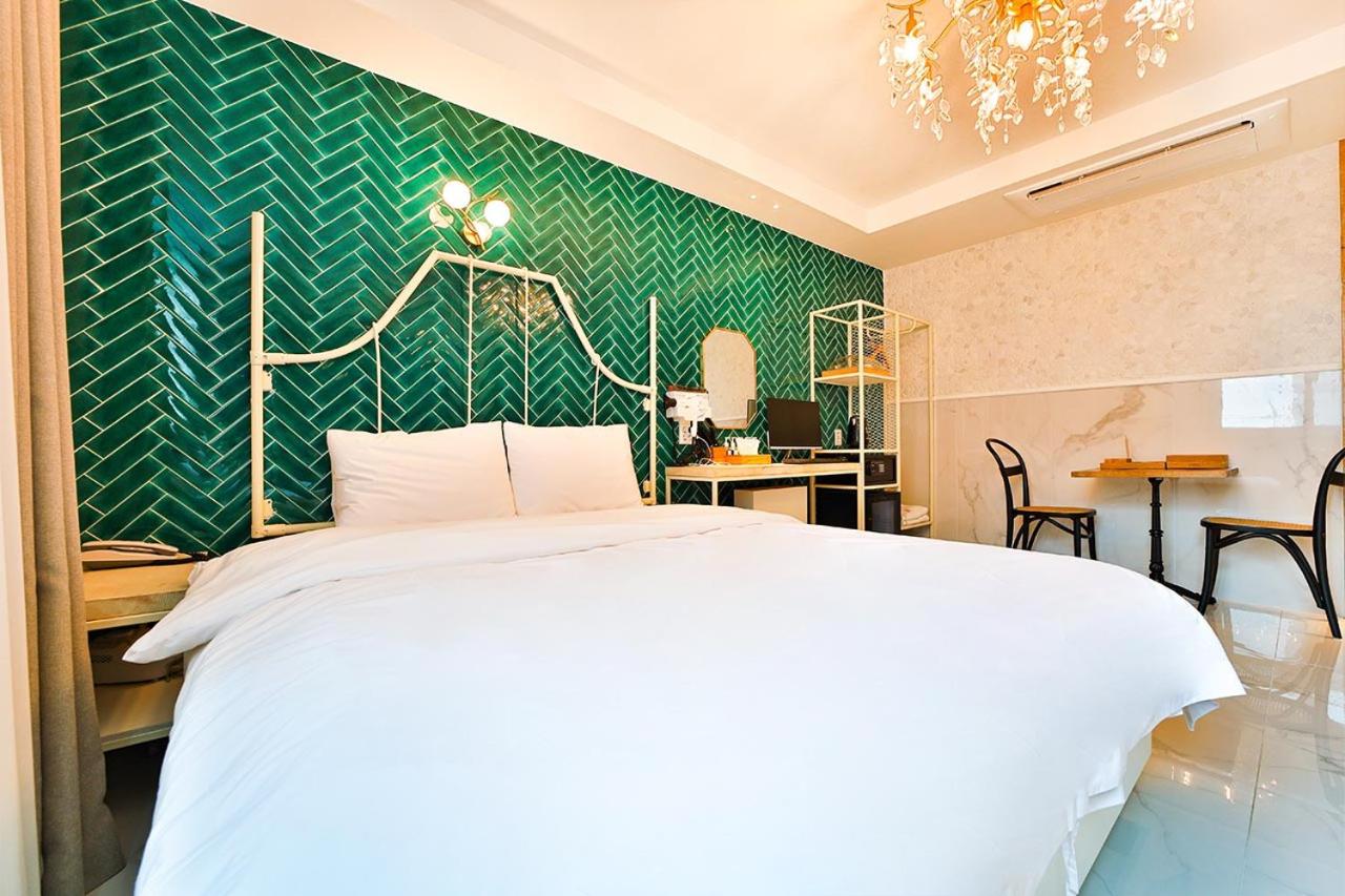 Deluxe Double Room - Photo 5