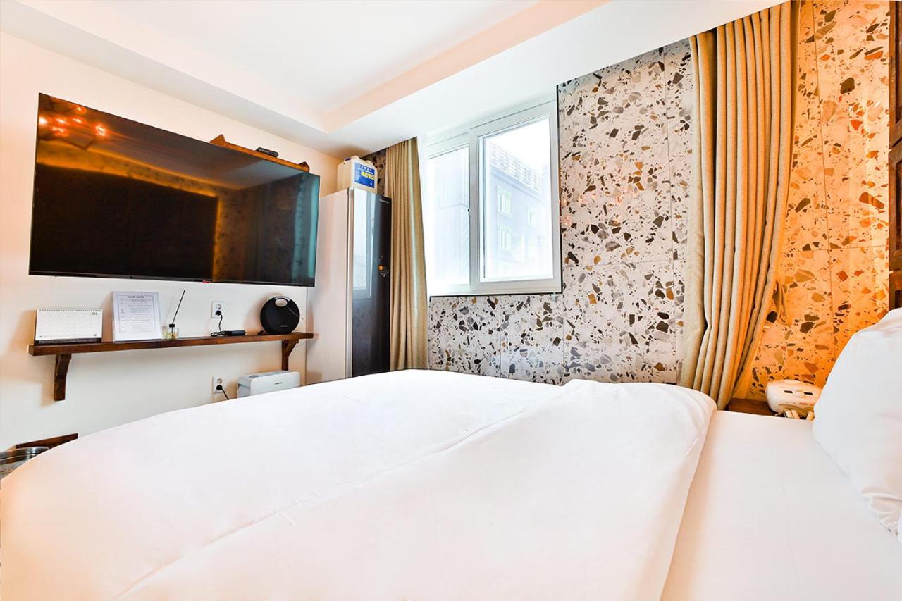 Deluxe Double Room - Photo 4