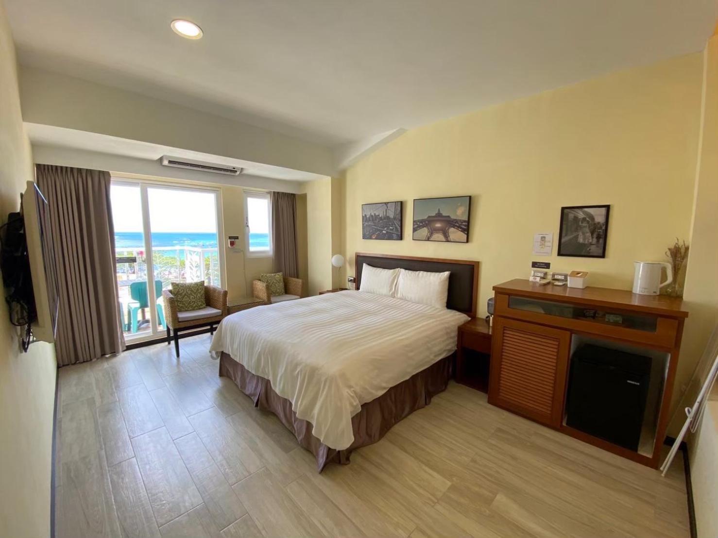 Deluxe Double Room with Sea View