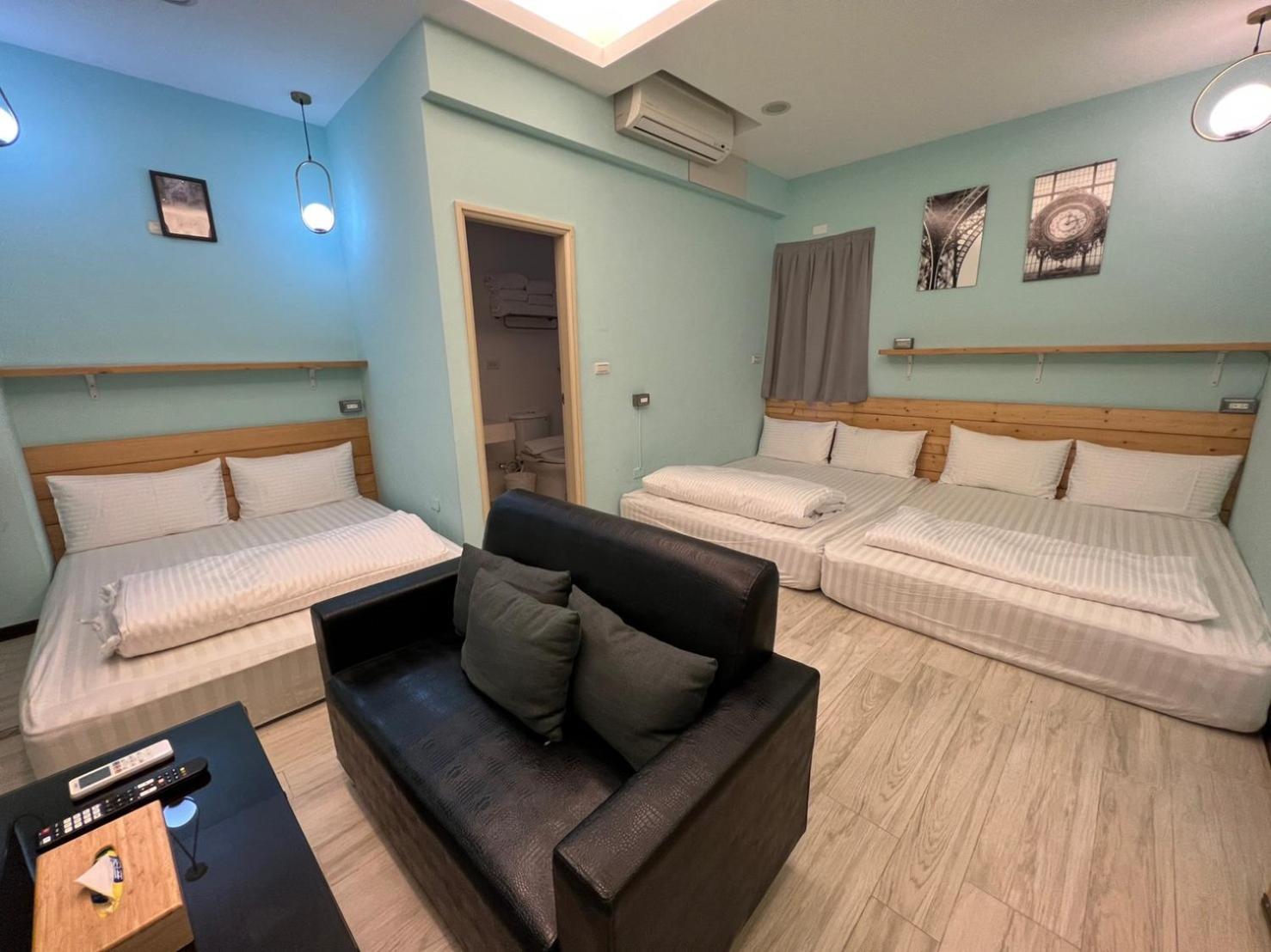 Standard Family Room