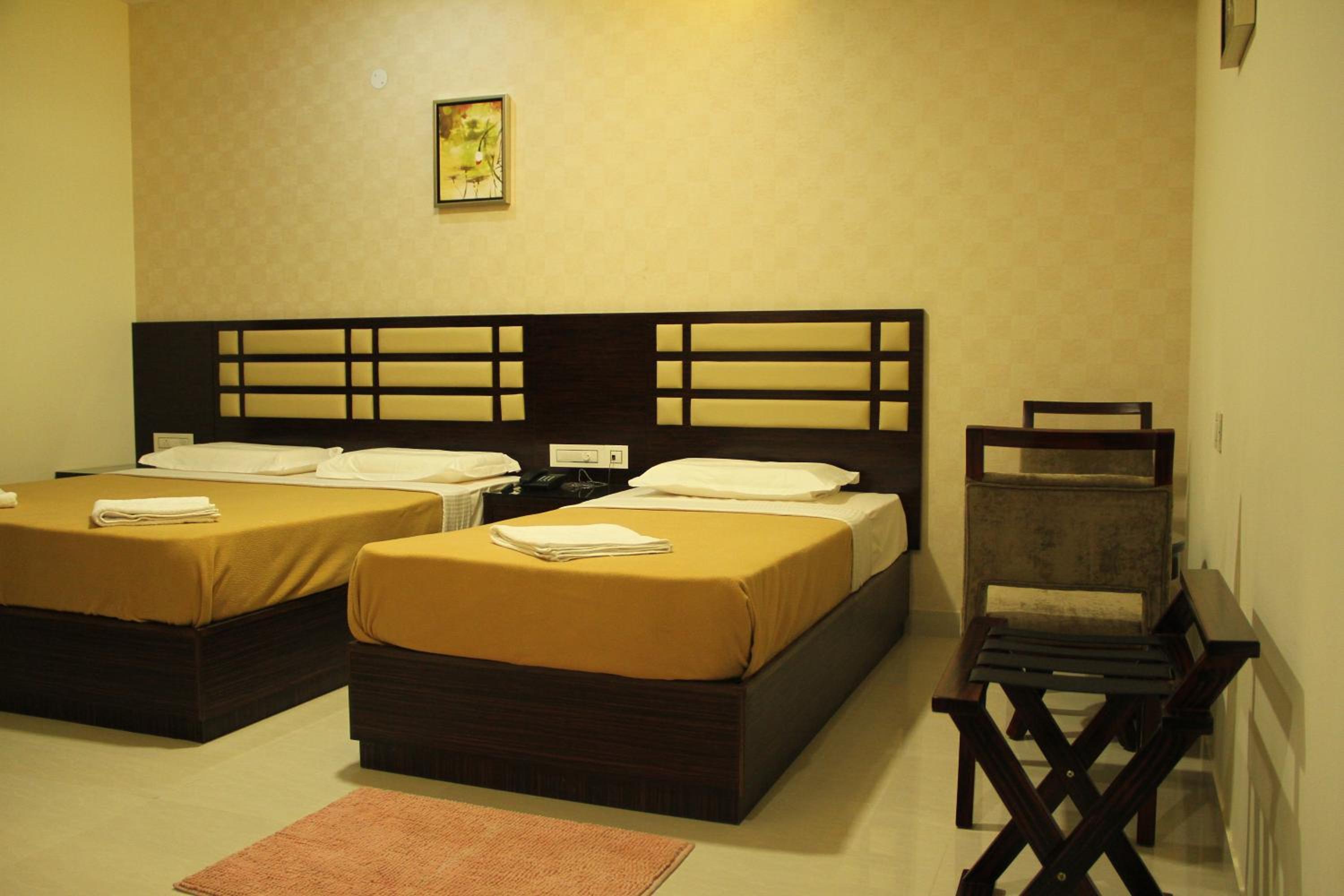Executive Triple Room photo 3