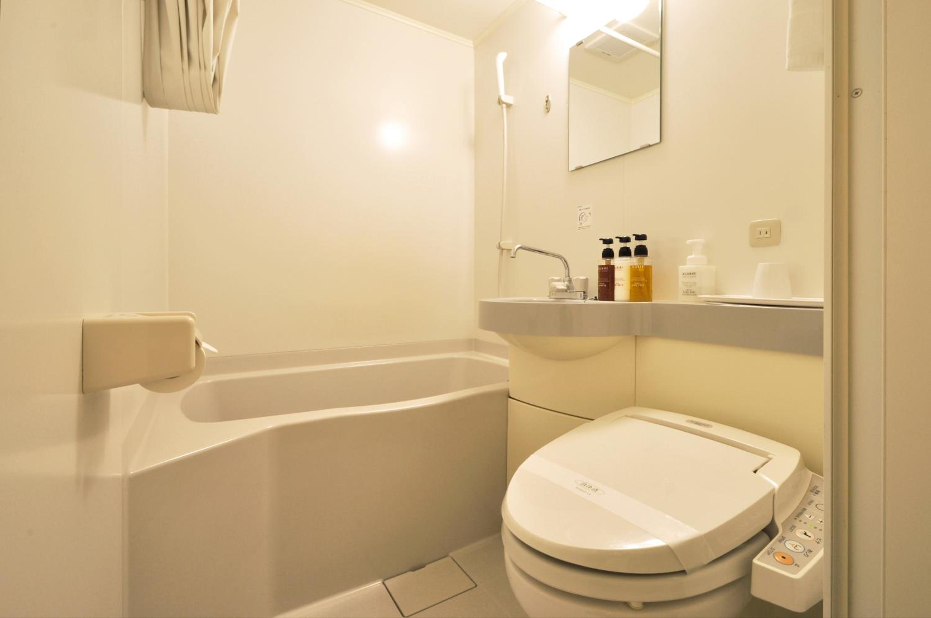 Single Room photo 2