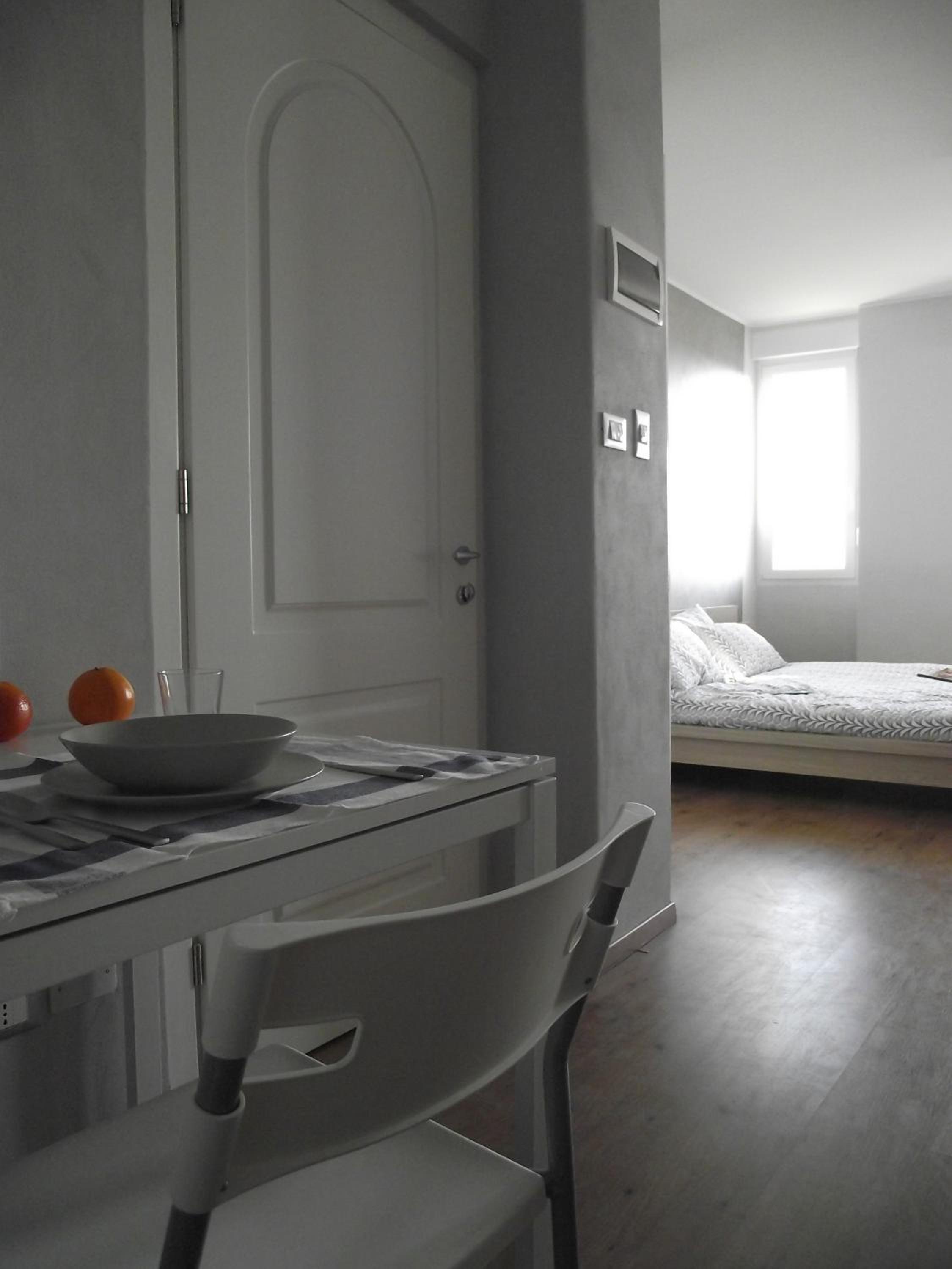 Studio (4 Adults)