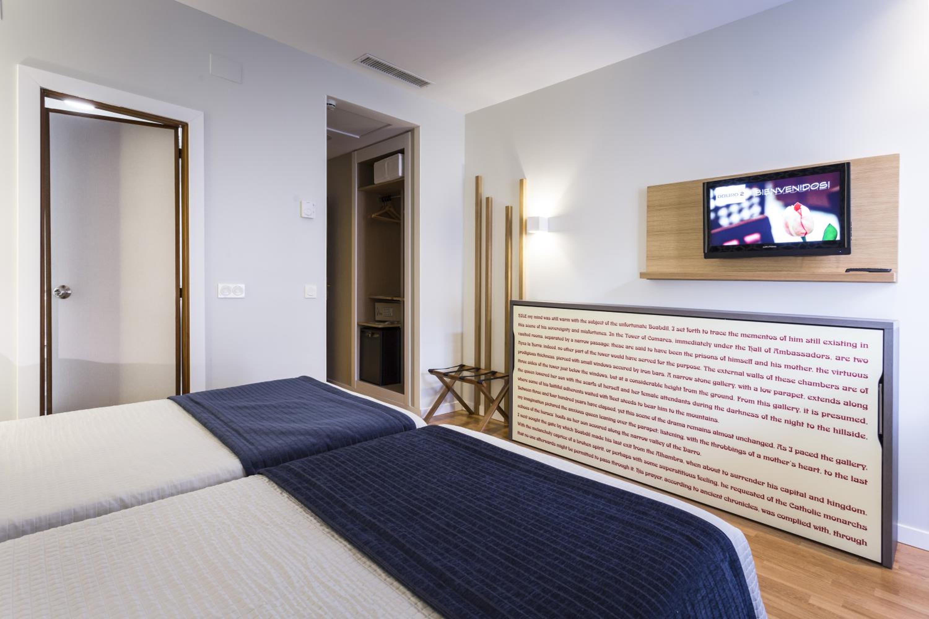 Triple Room (3 People)  photo 3