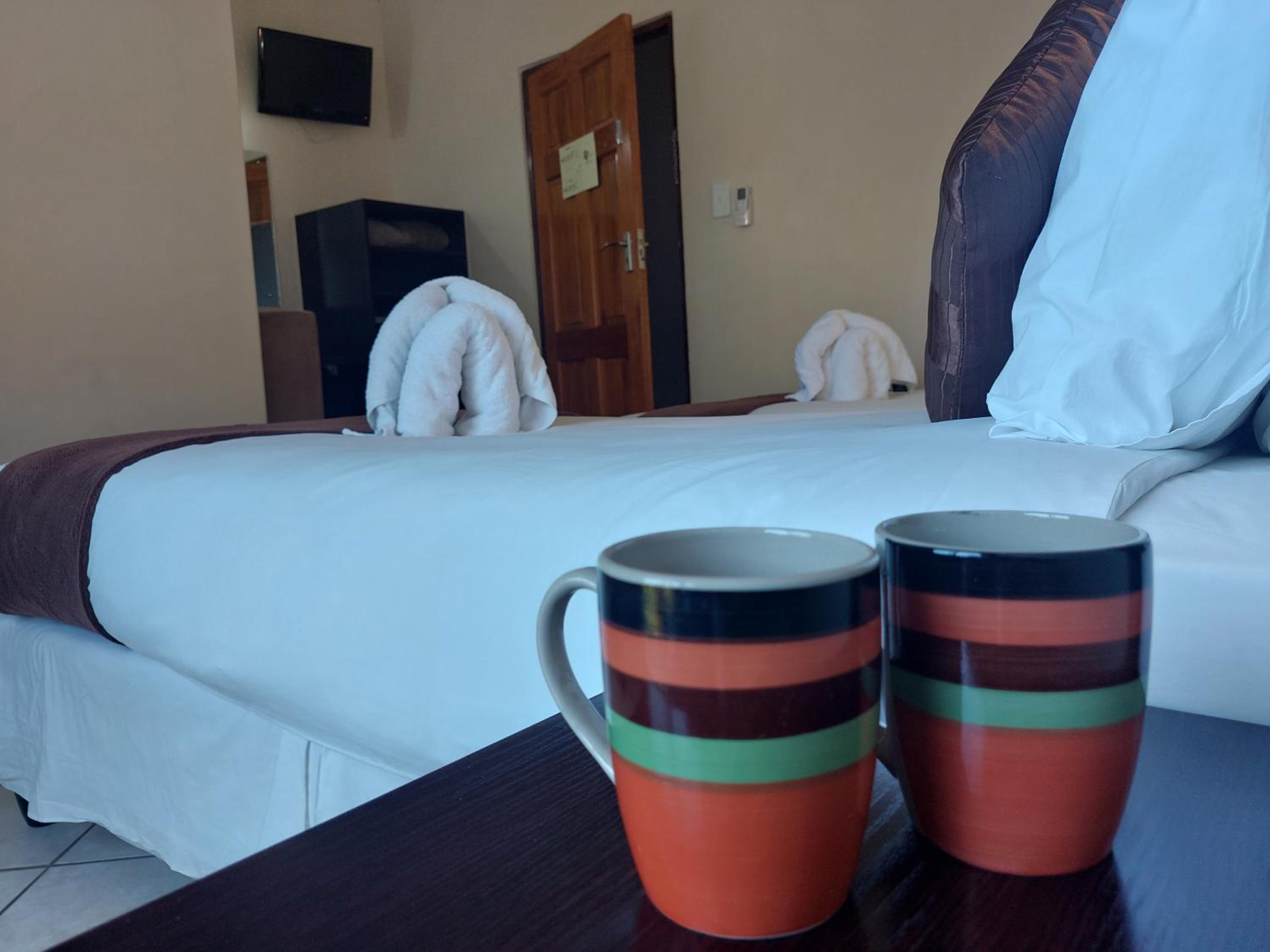 Twin Room with Balcony photo 3