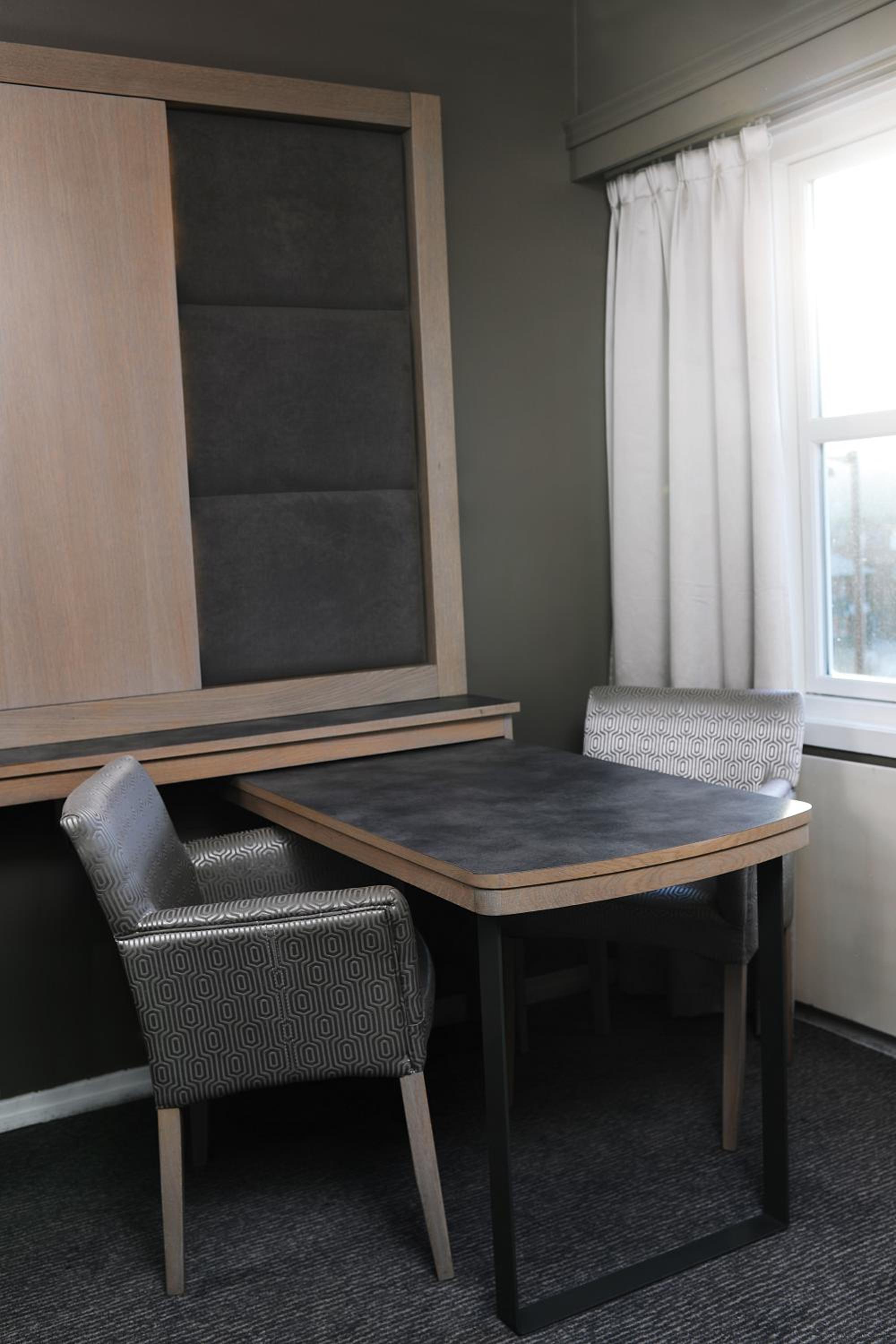 Standard Queen Room - Photo 2