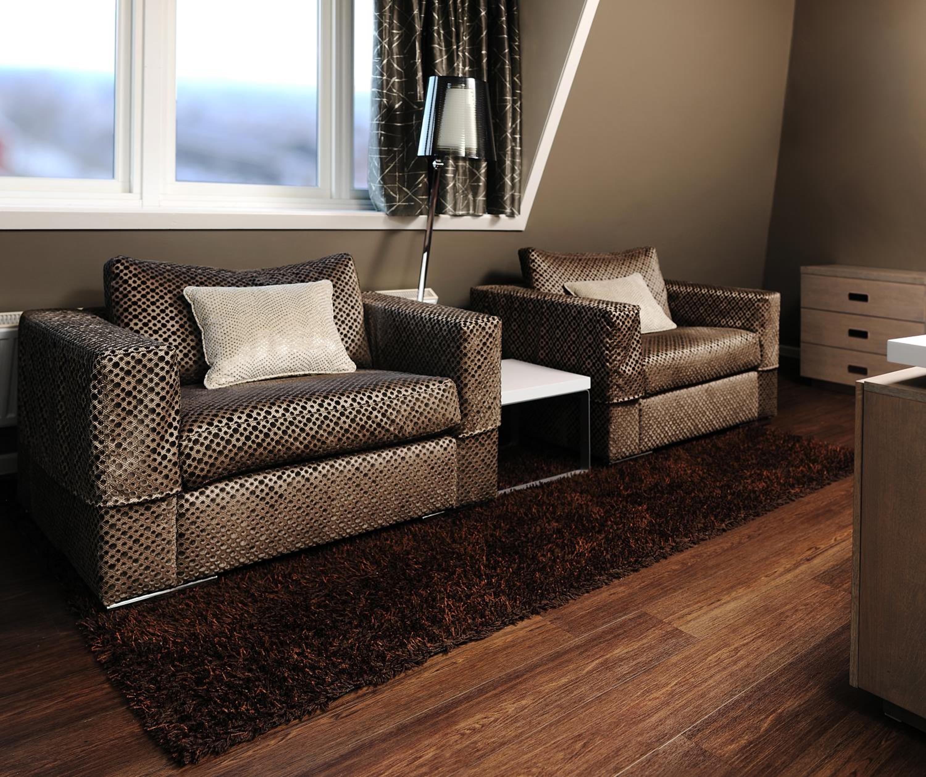 Suite - Photo 3