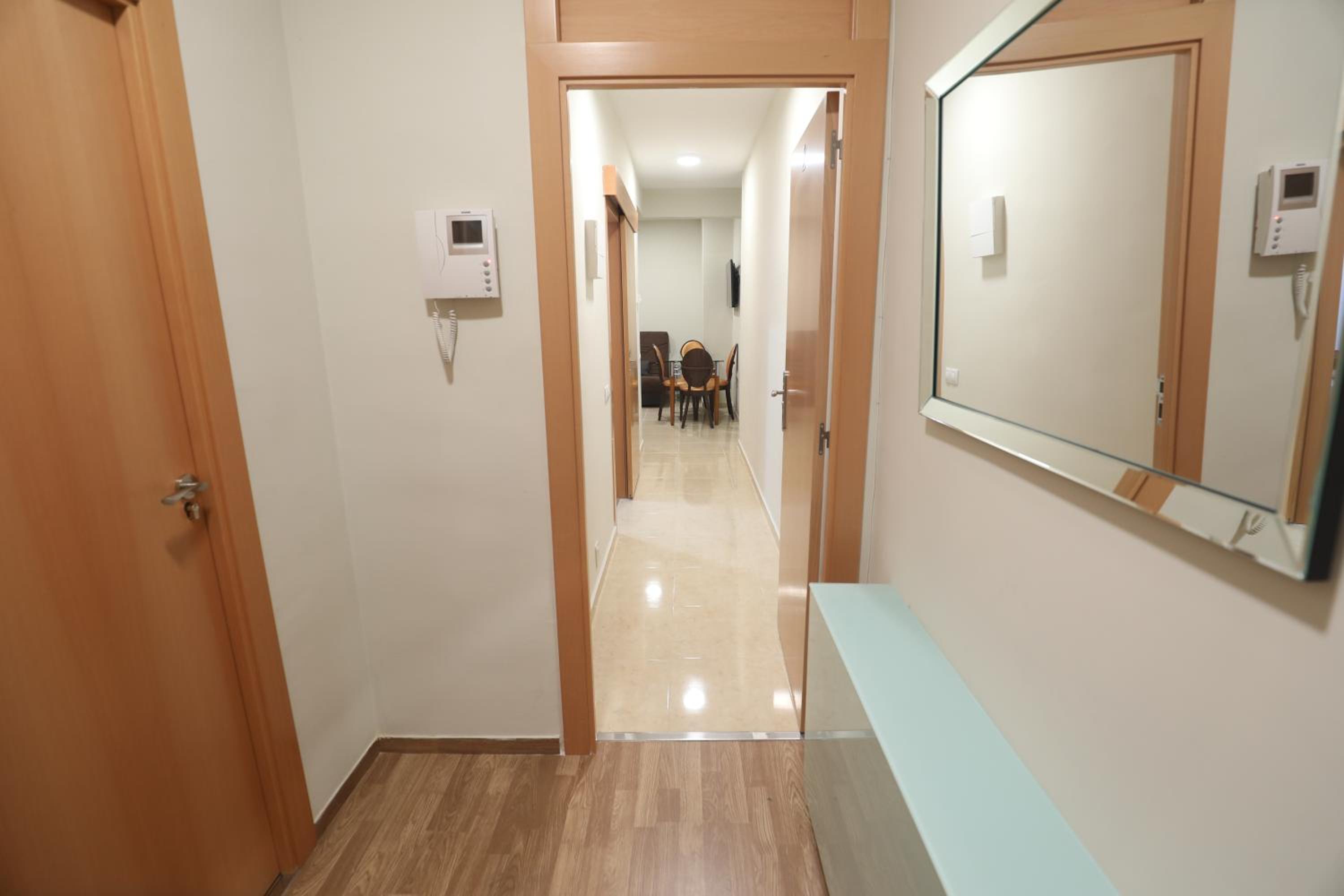 Apartment - Photo 11