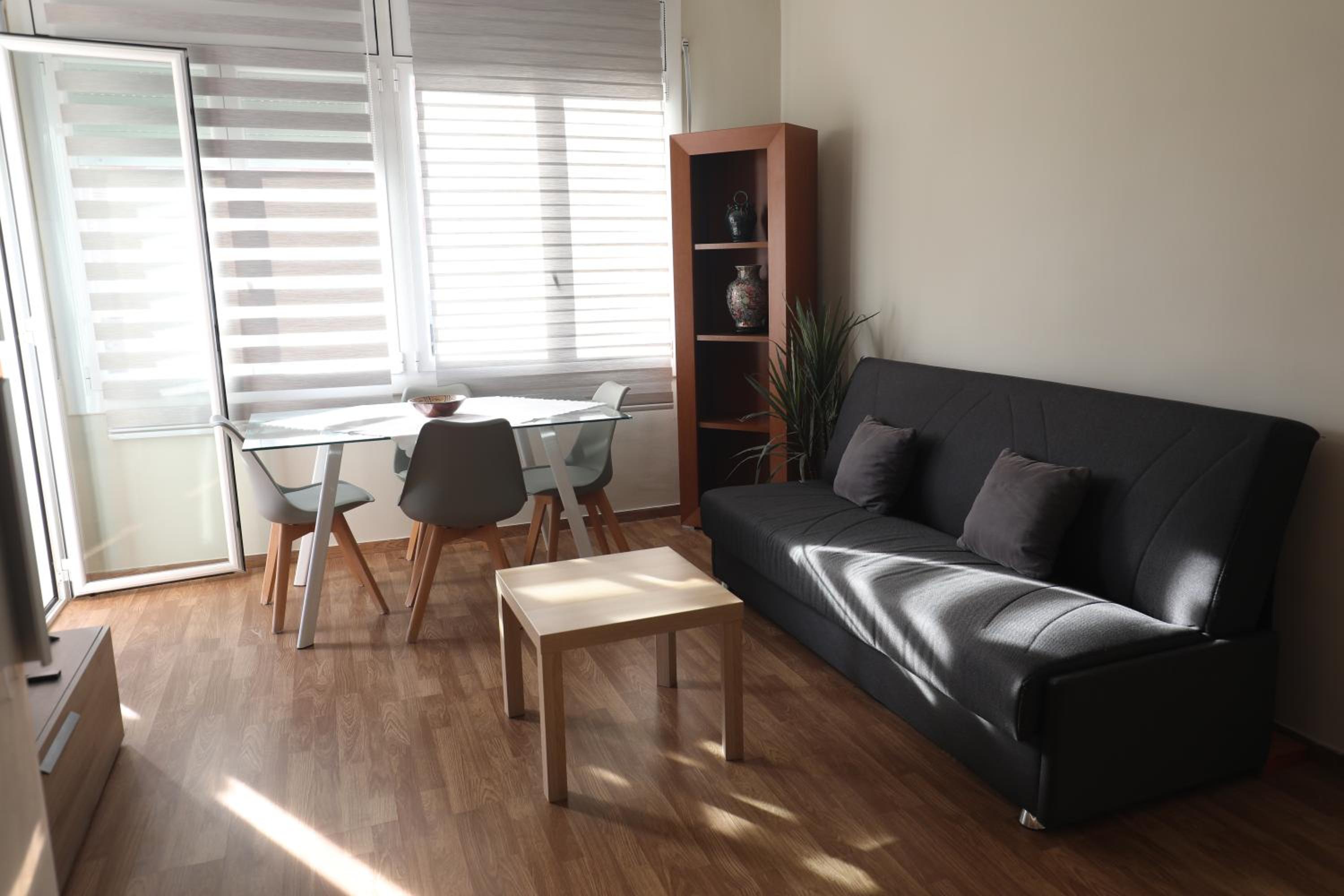 Apartment - Photo 18