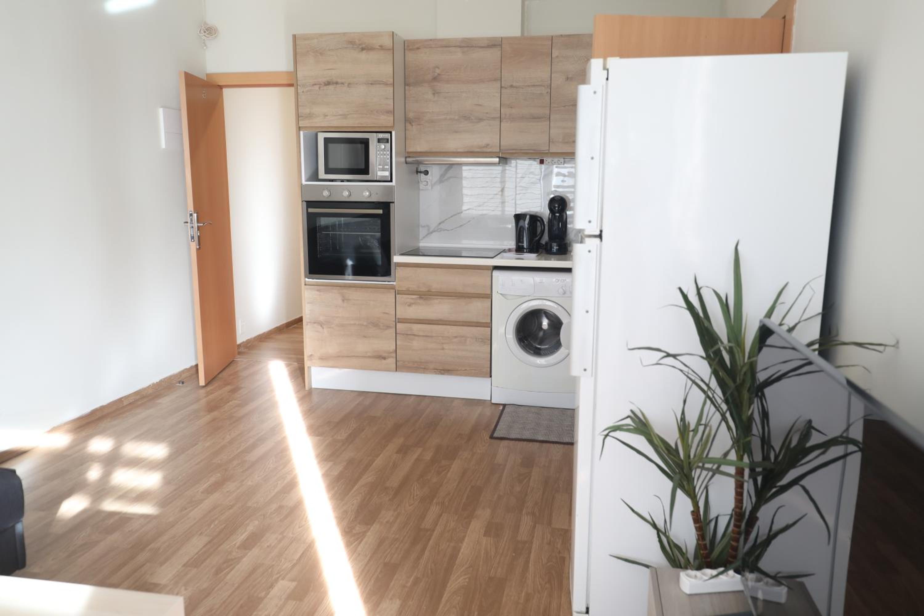 Apartment - Photo 21