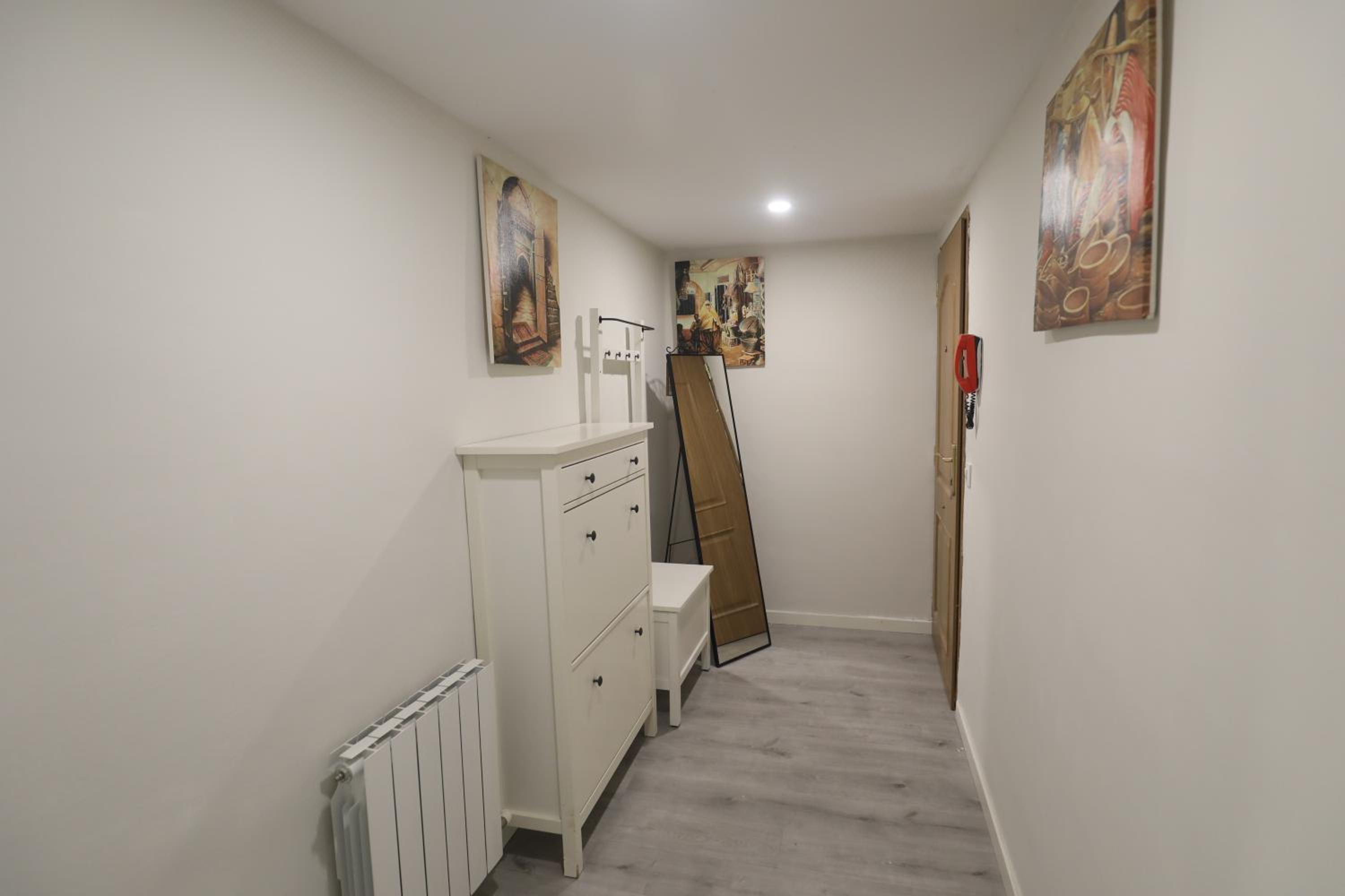 Apartment - Photo 12