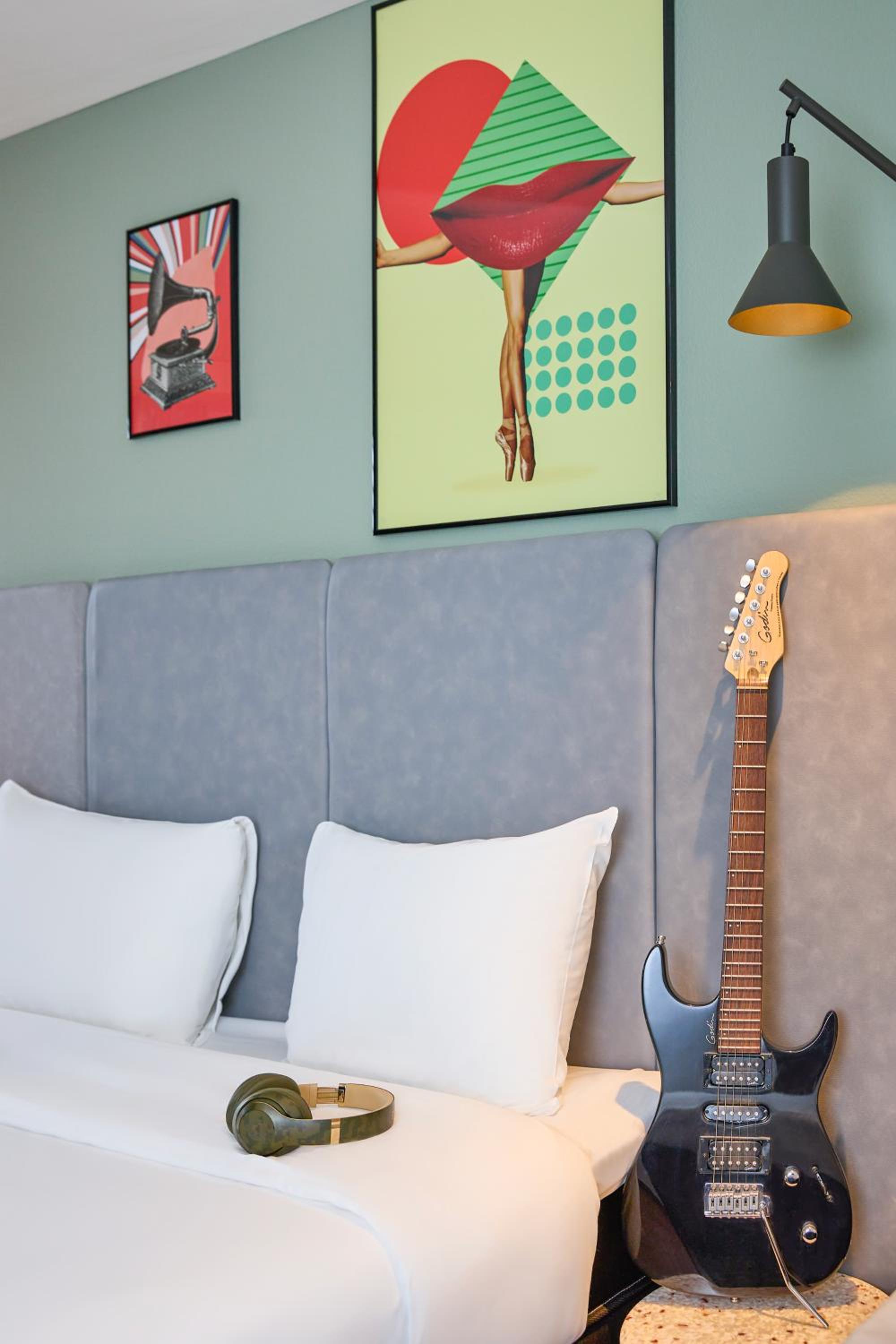 Standard Double Room - Photo 2