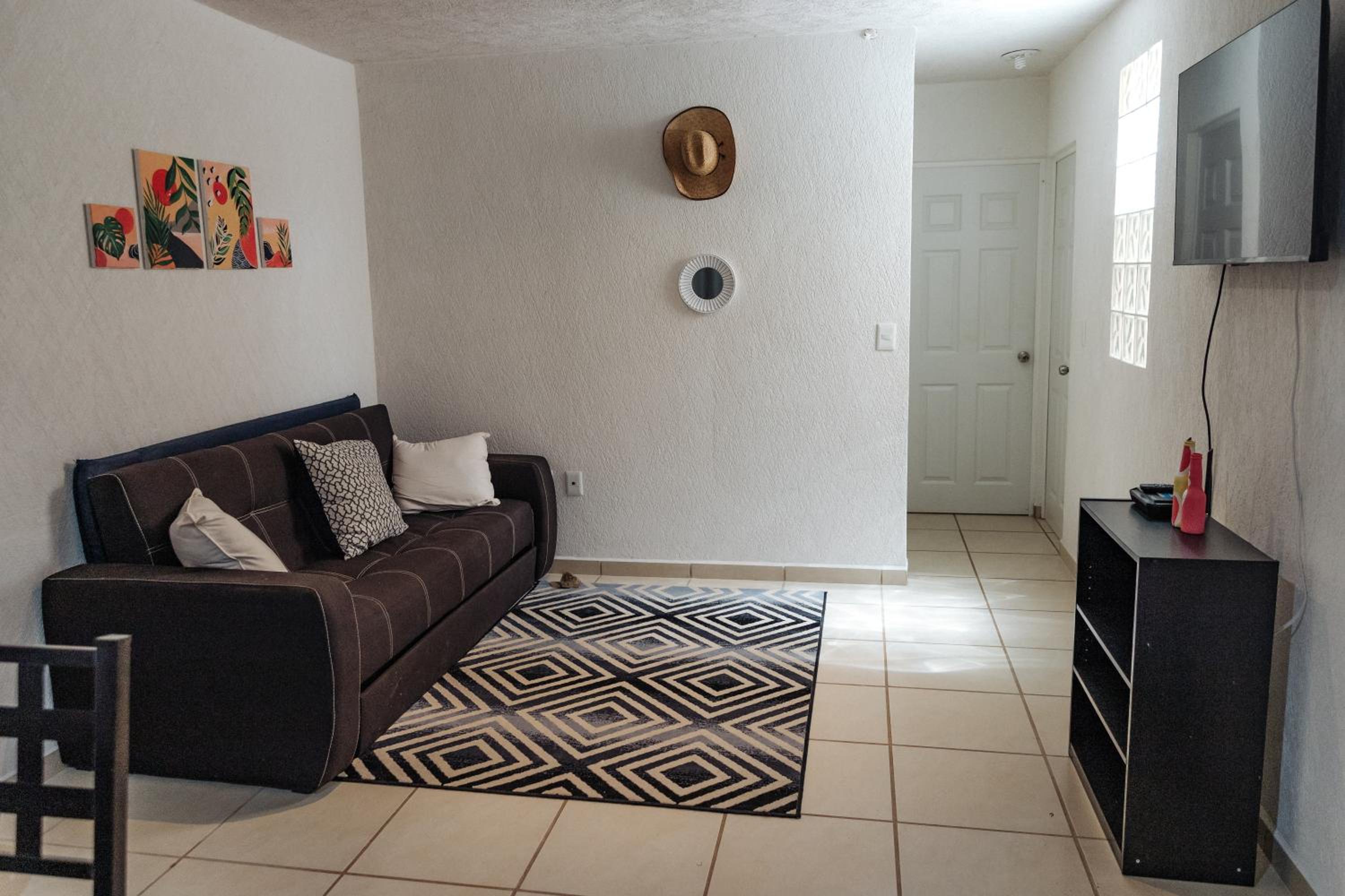 Two-Bedroom Apartment - Photo 16