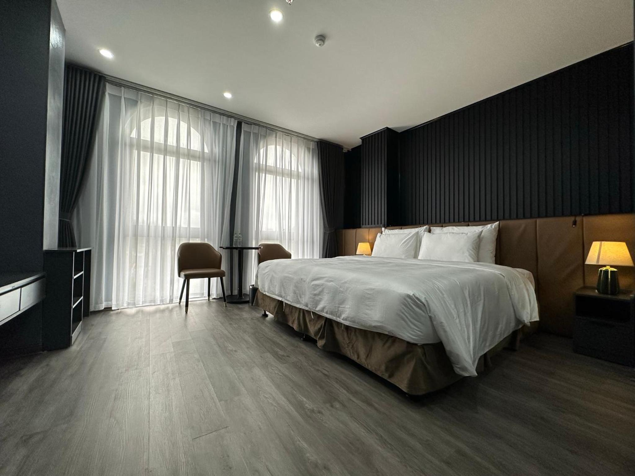 Superior King Room photo 3