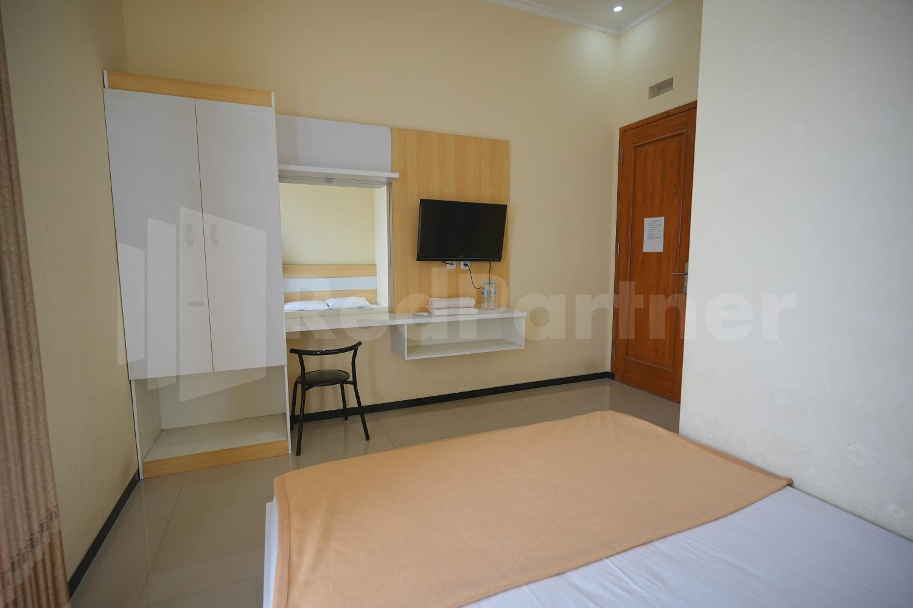 Standard Double Room - Photo 1