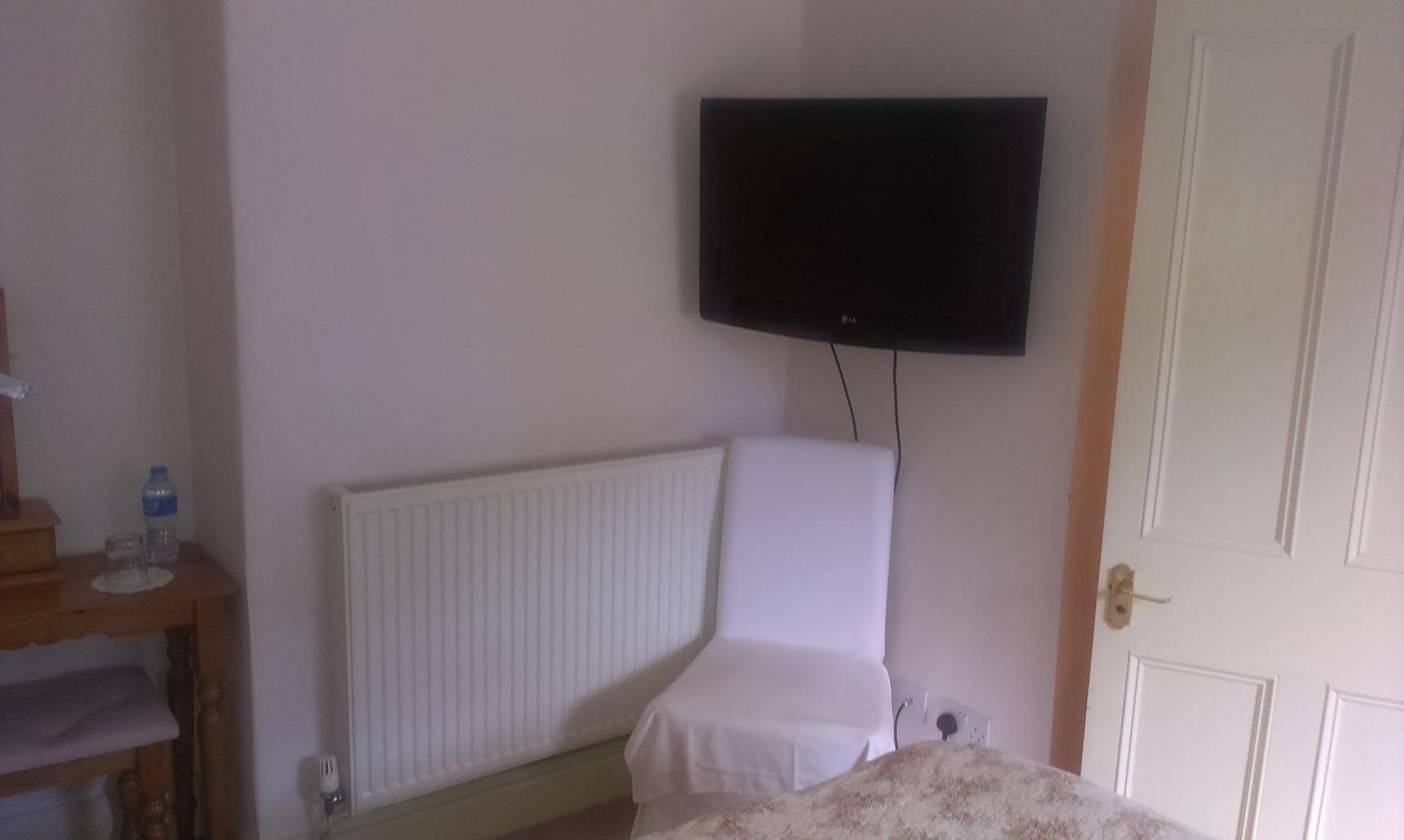 Double or Twin Room with Shower photo 2