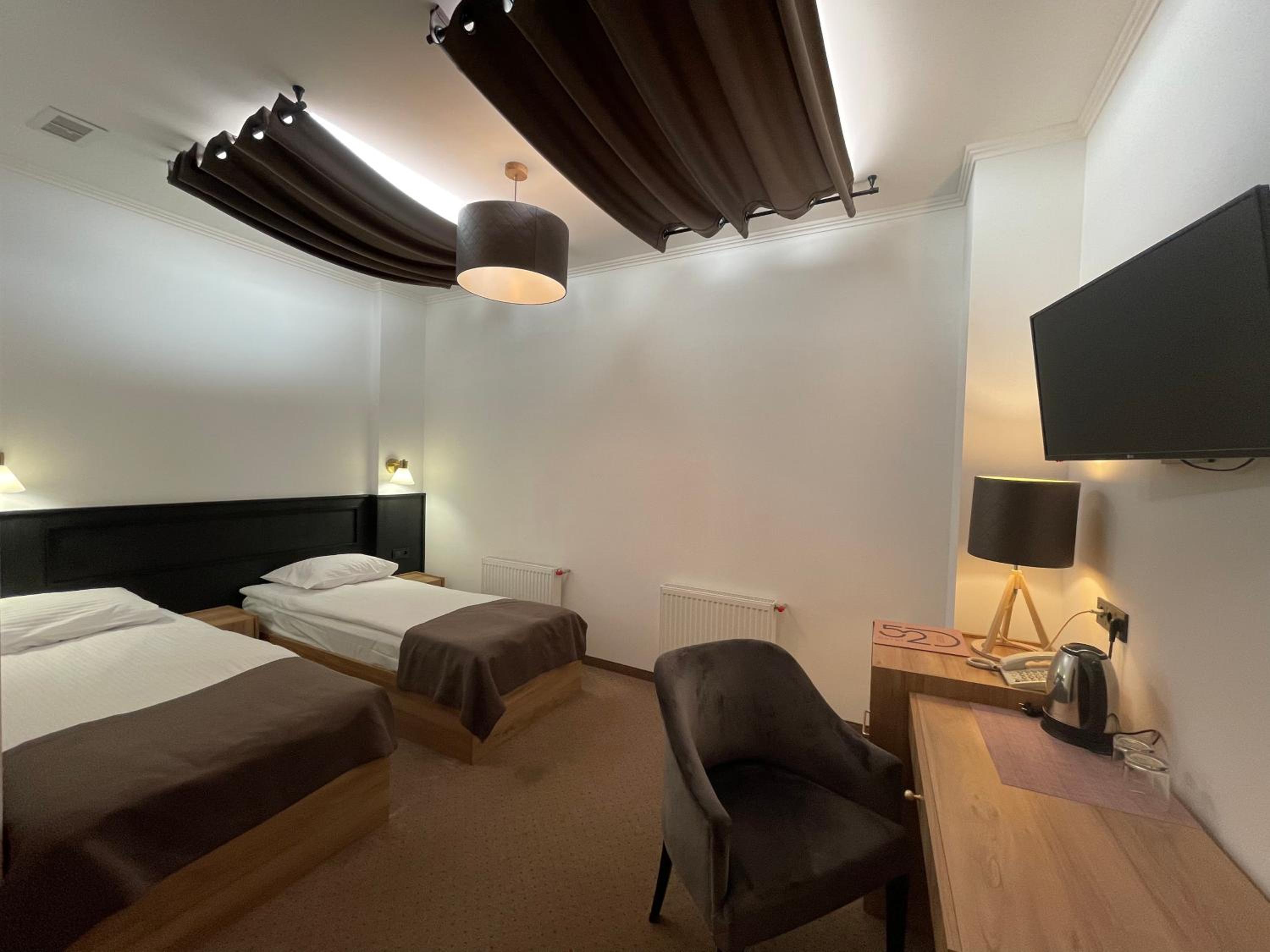 Double or Twin Room photo 1