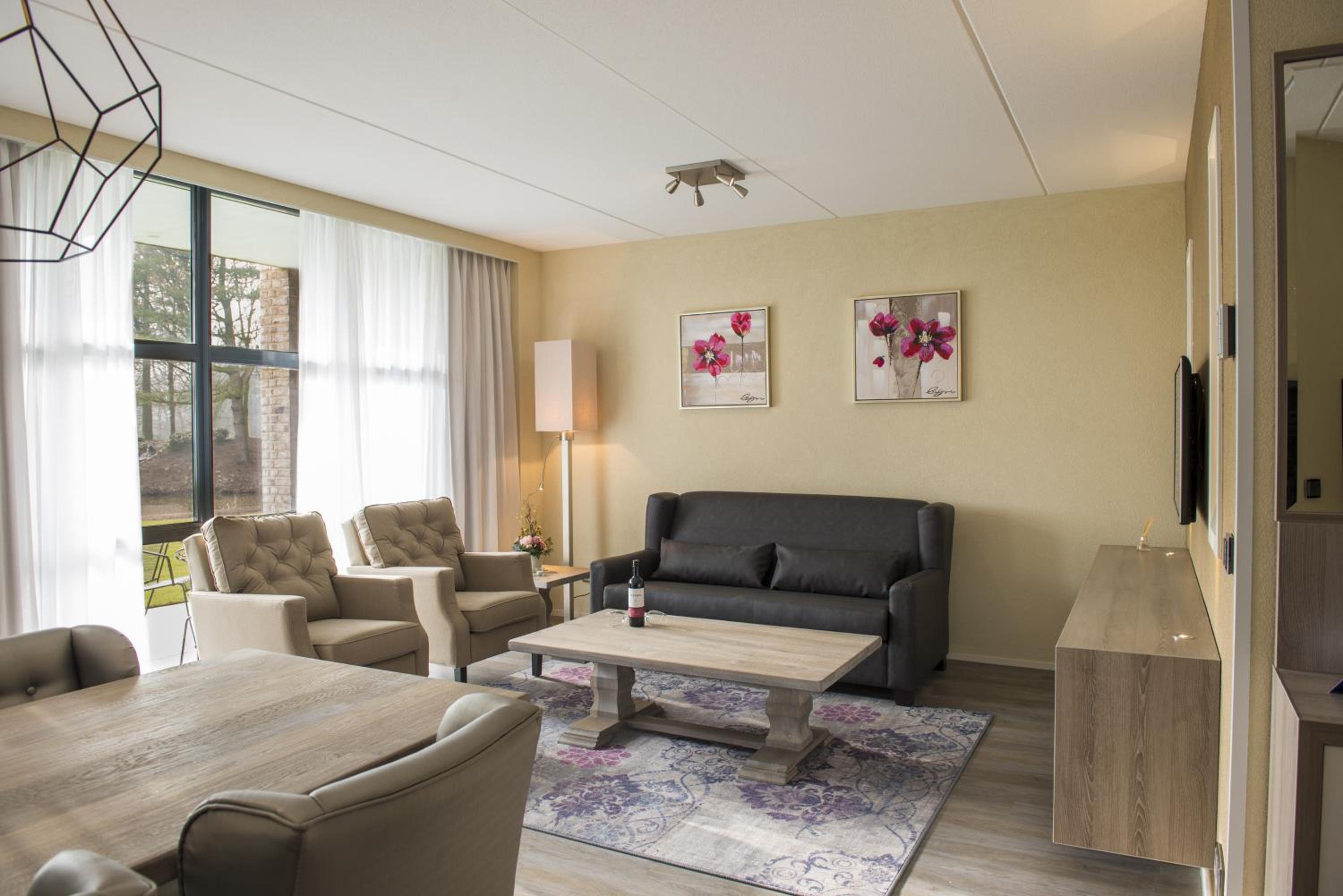 Luxury Quadruple Room - Photo 6