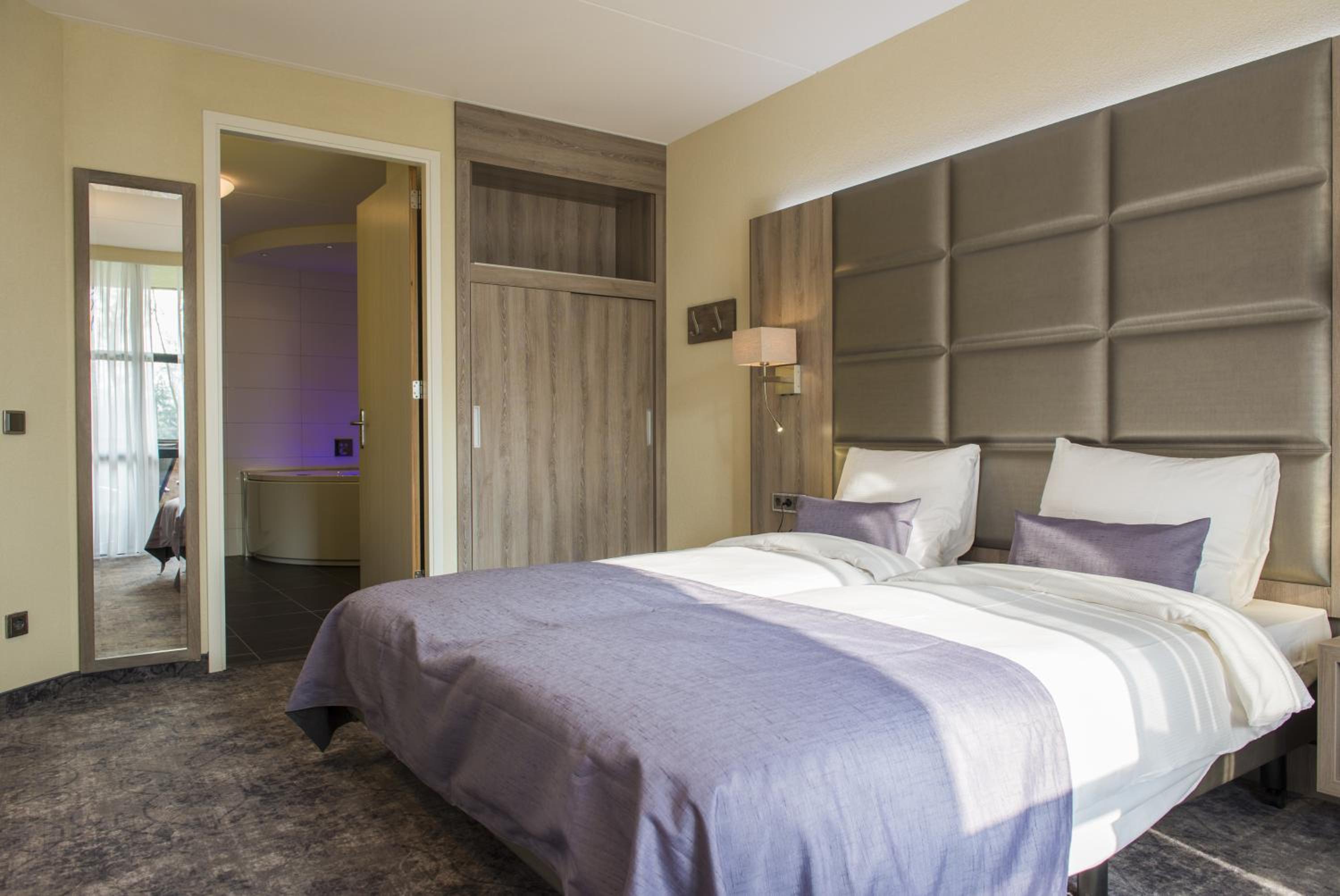 Luxury Quadruple Room - Photo 7