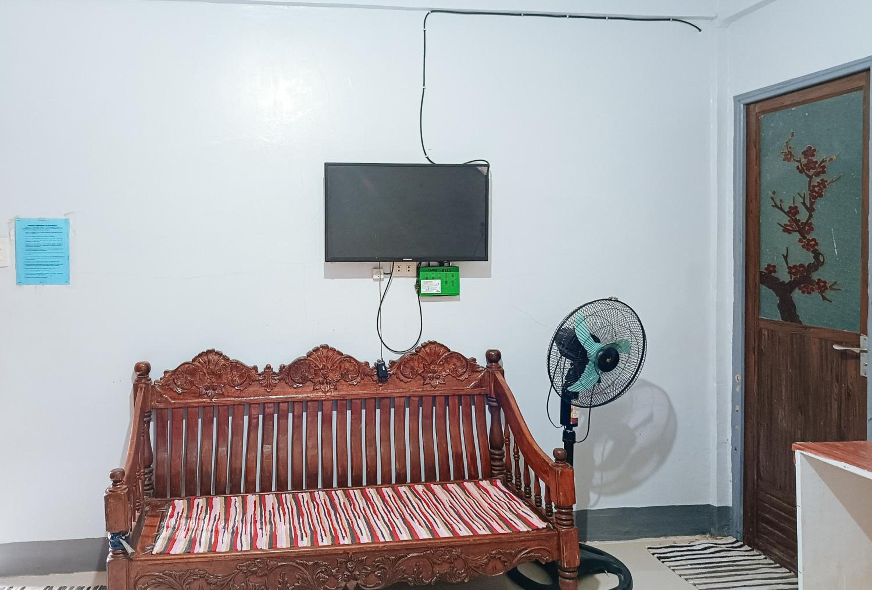 Family Room photo 2