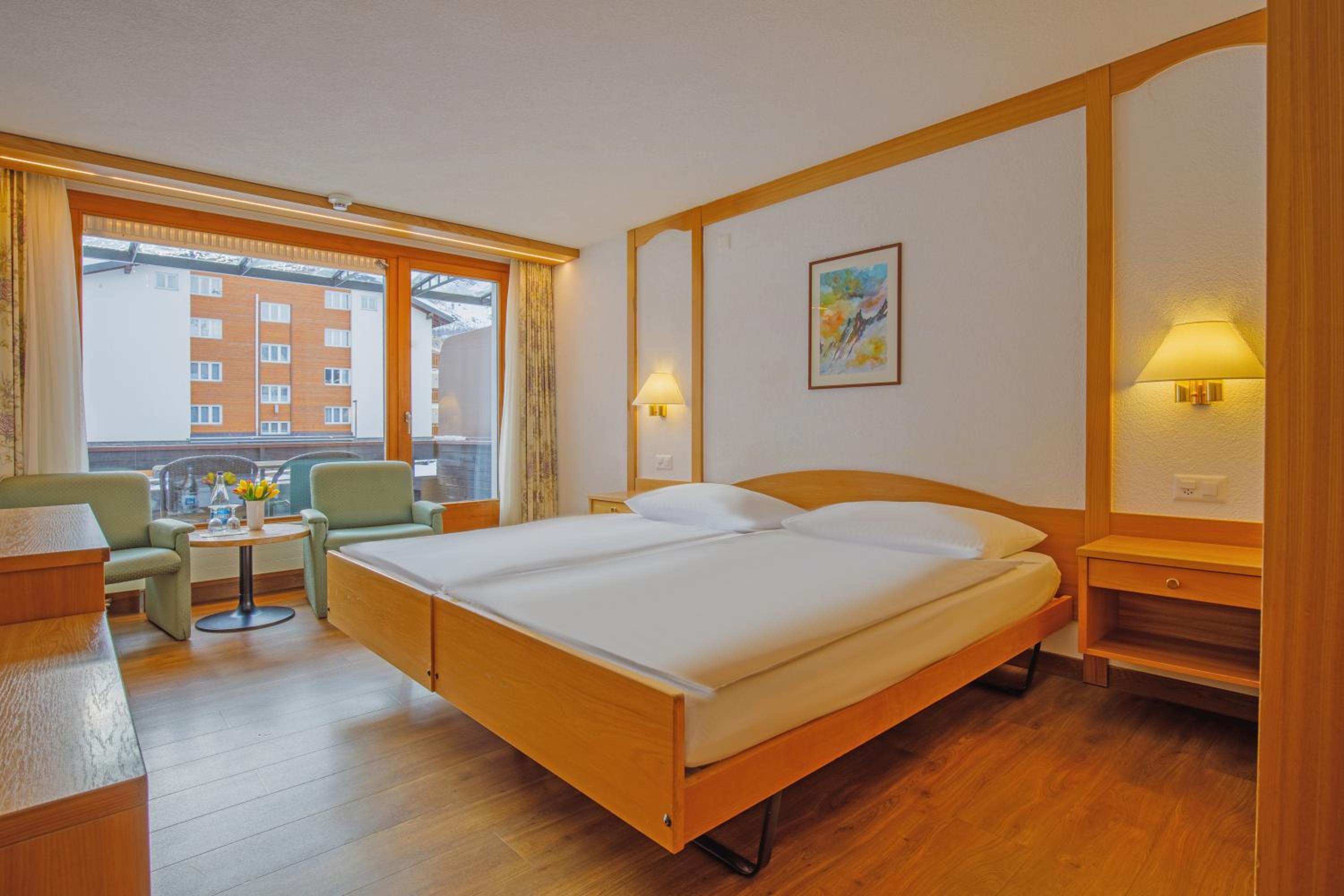 Comfort Double Room with Balcony and Mountain View photo 3