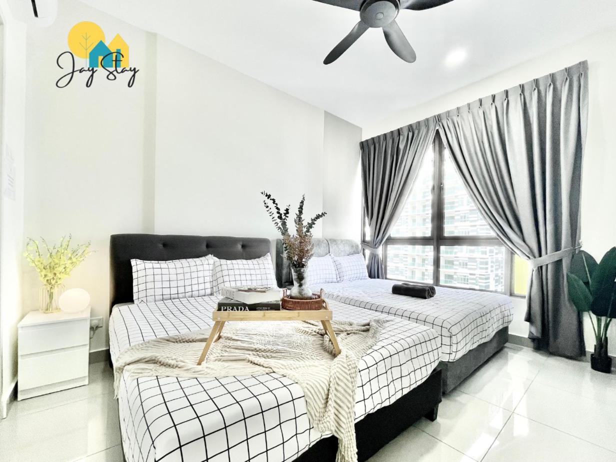 Two-Bedroom Apartment - Photo 16