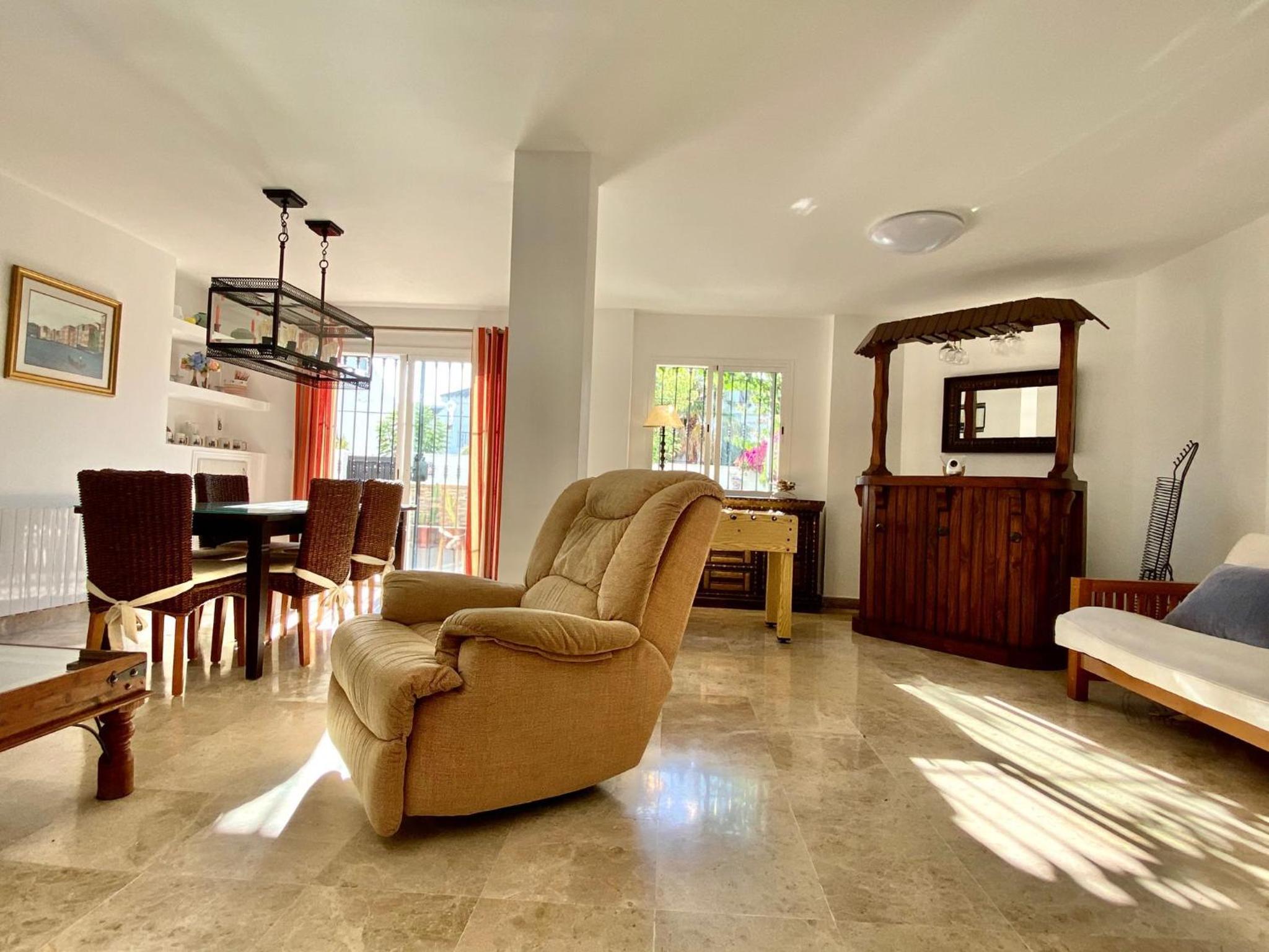 Casa de cinco habitaciones