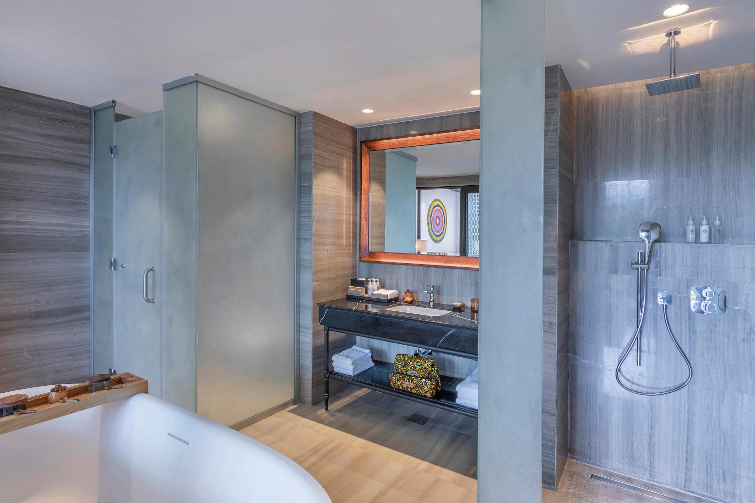Red Level Grand Suite