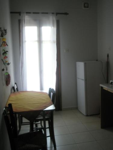 Studio (3 Adults)