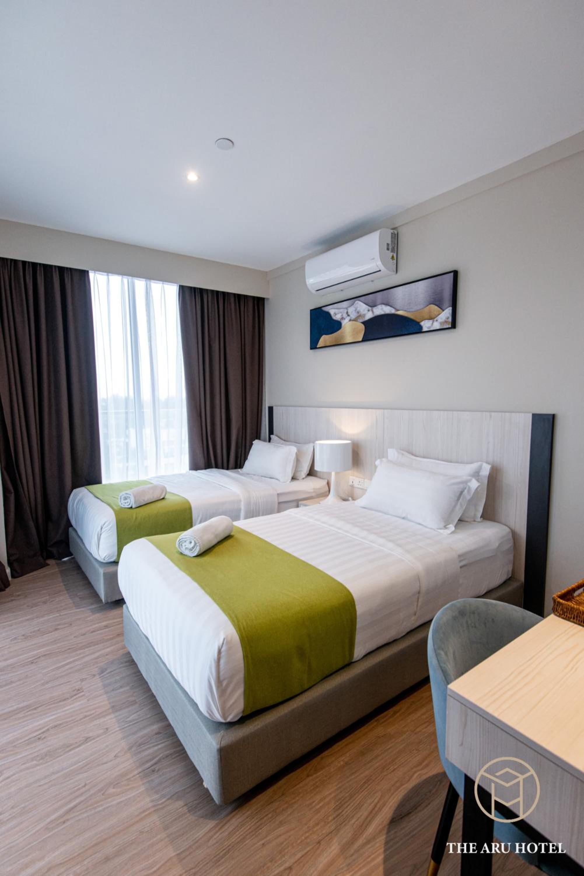 3-Bedroom Family Suites with City View - Photo 28