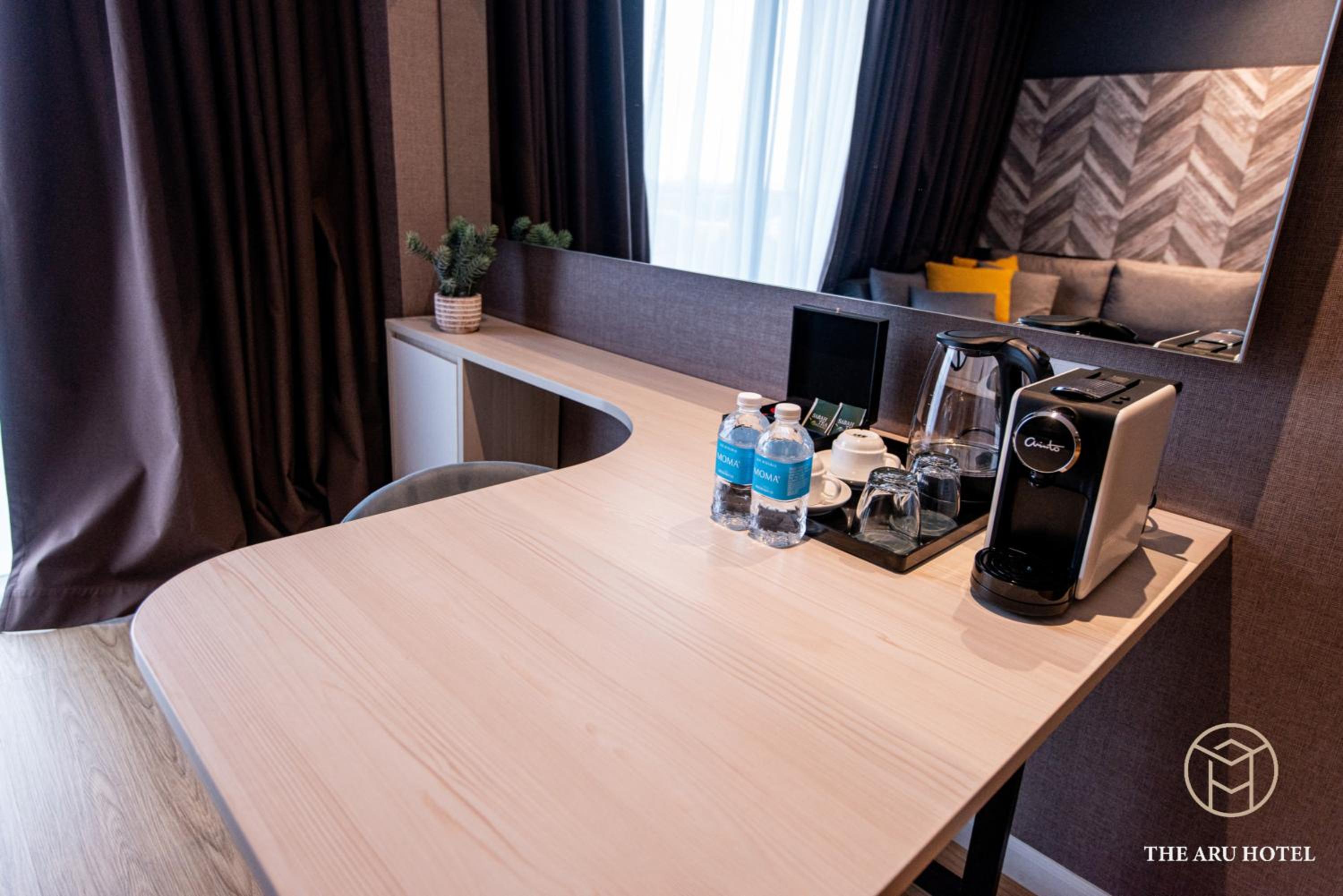 Deluxe Sea View - Photo 15
